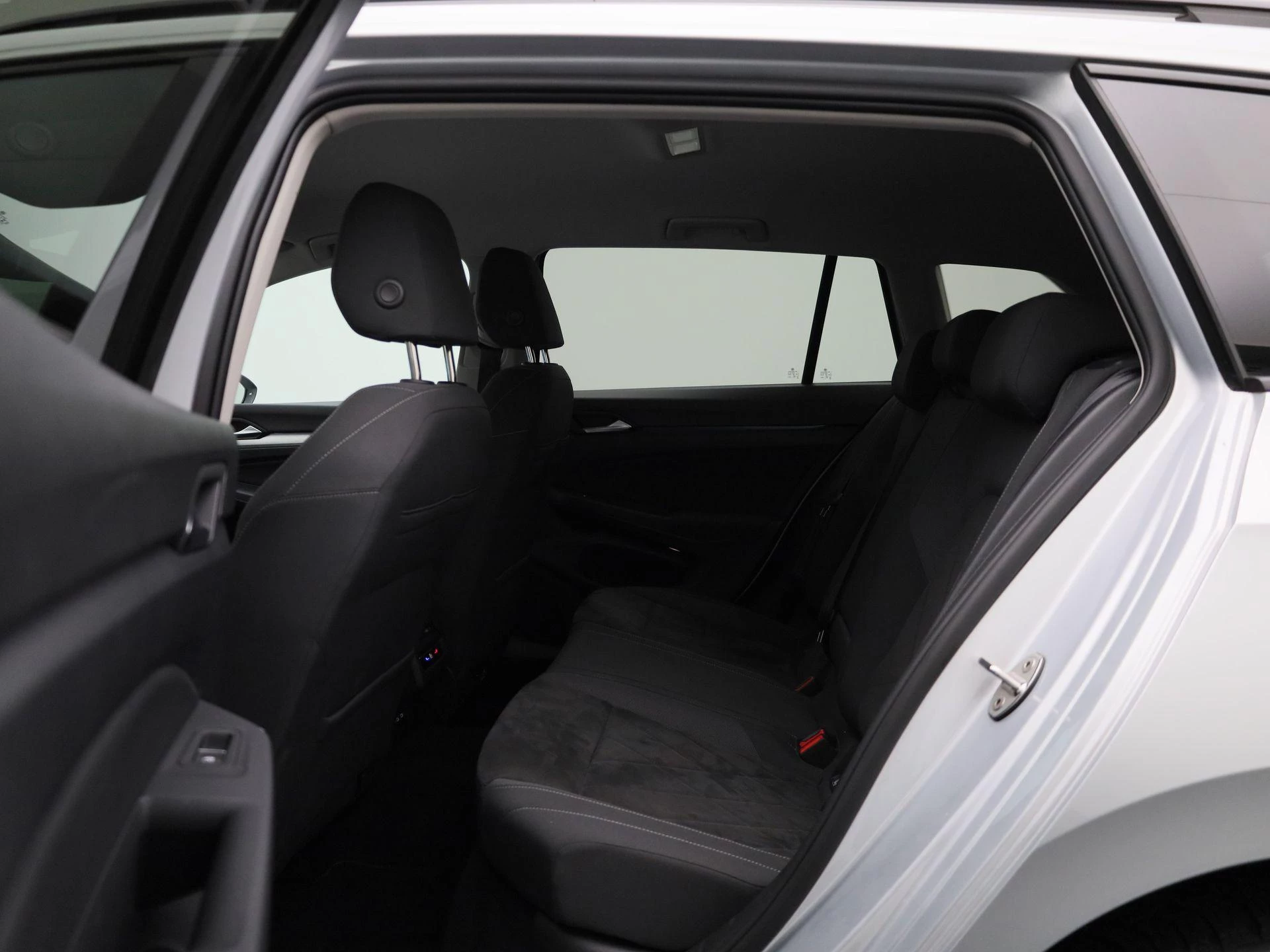 Volkswagen Golf Variant 1.0 TSI Life Business