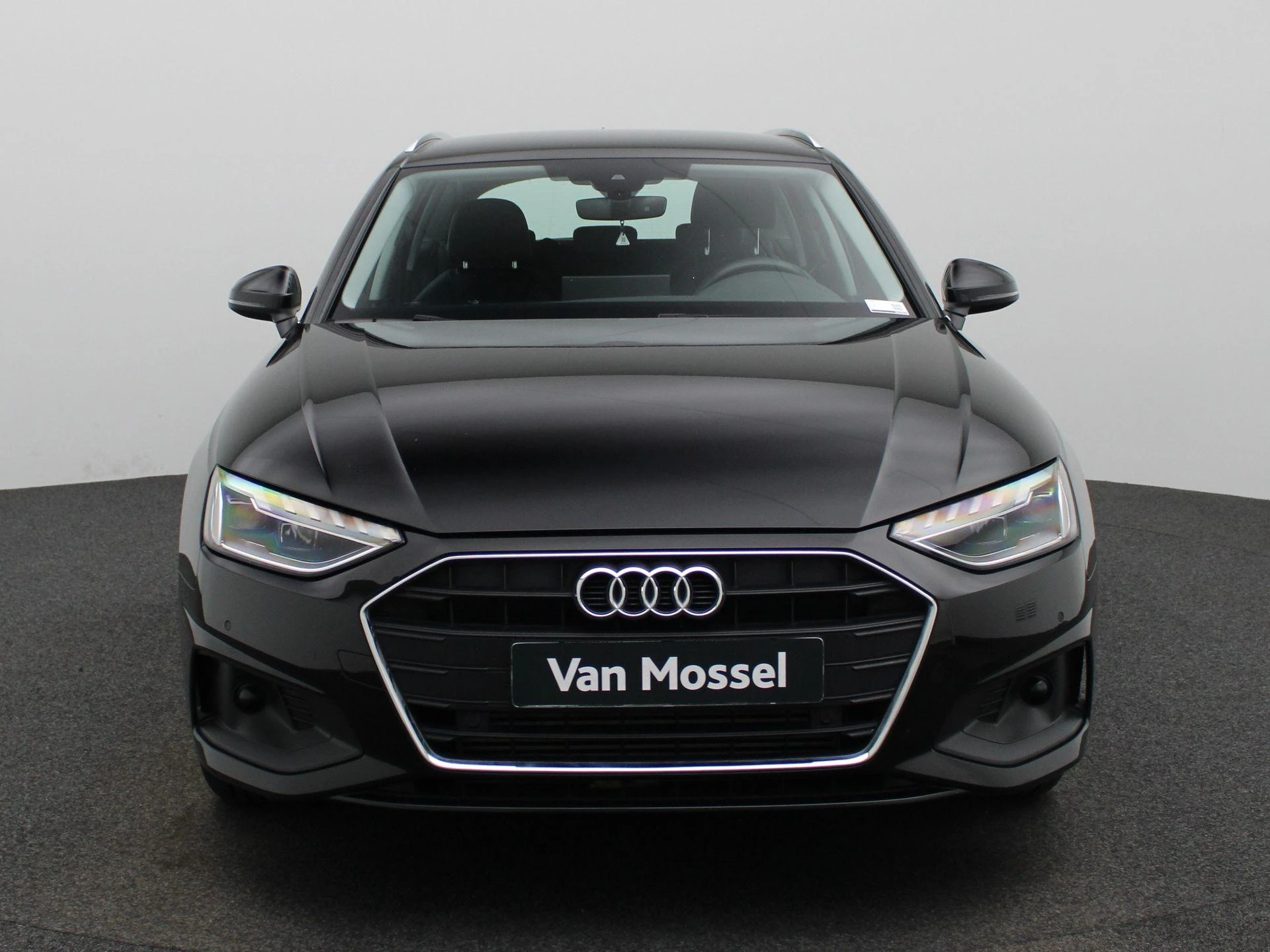 Audi-A4-image-2