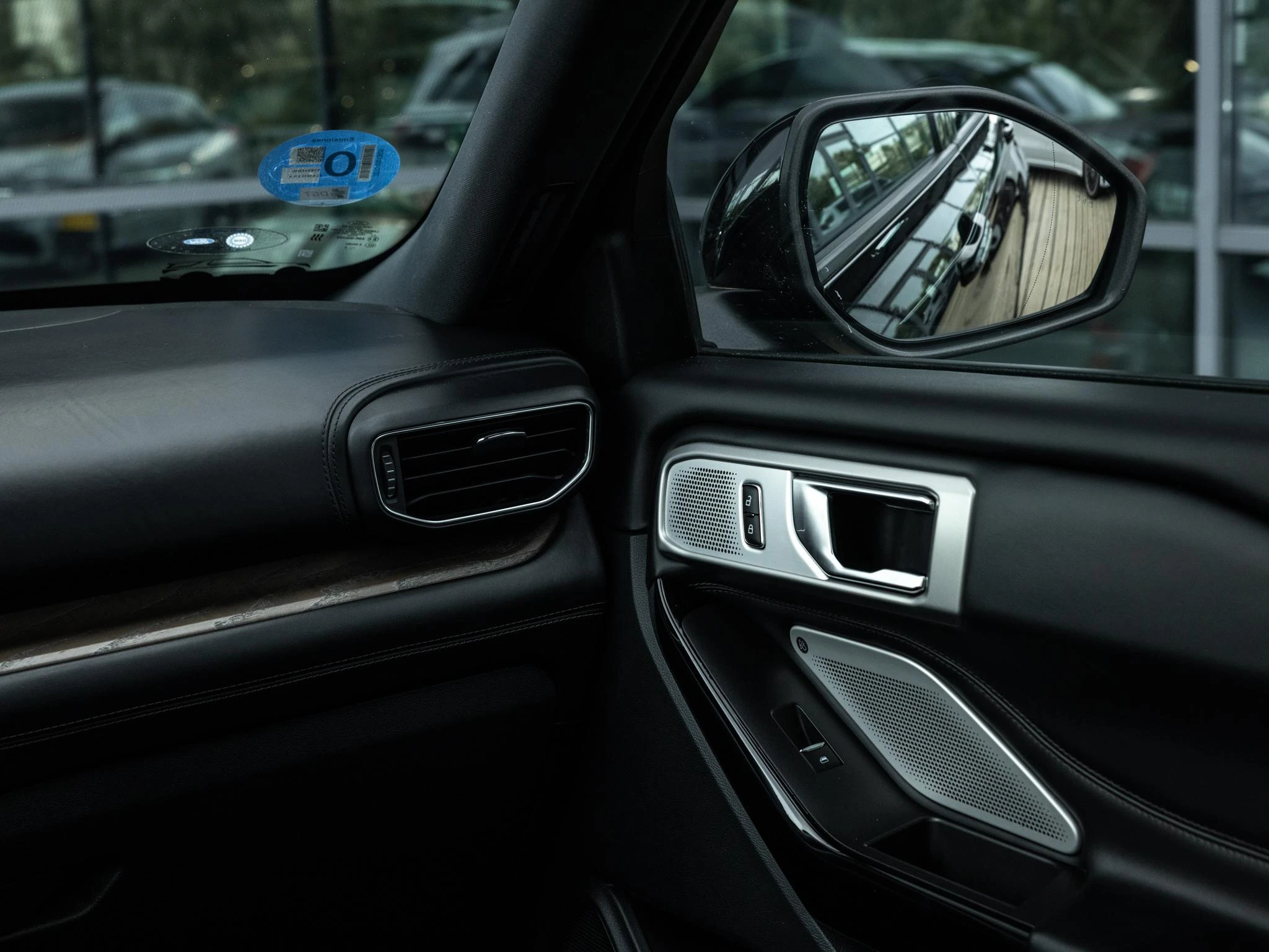 Ford-Explorer-image-57