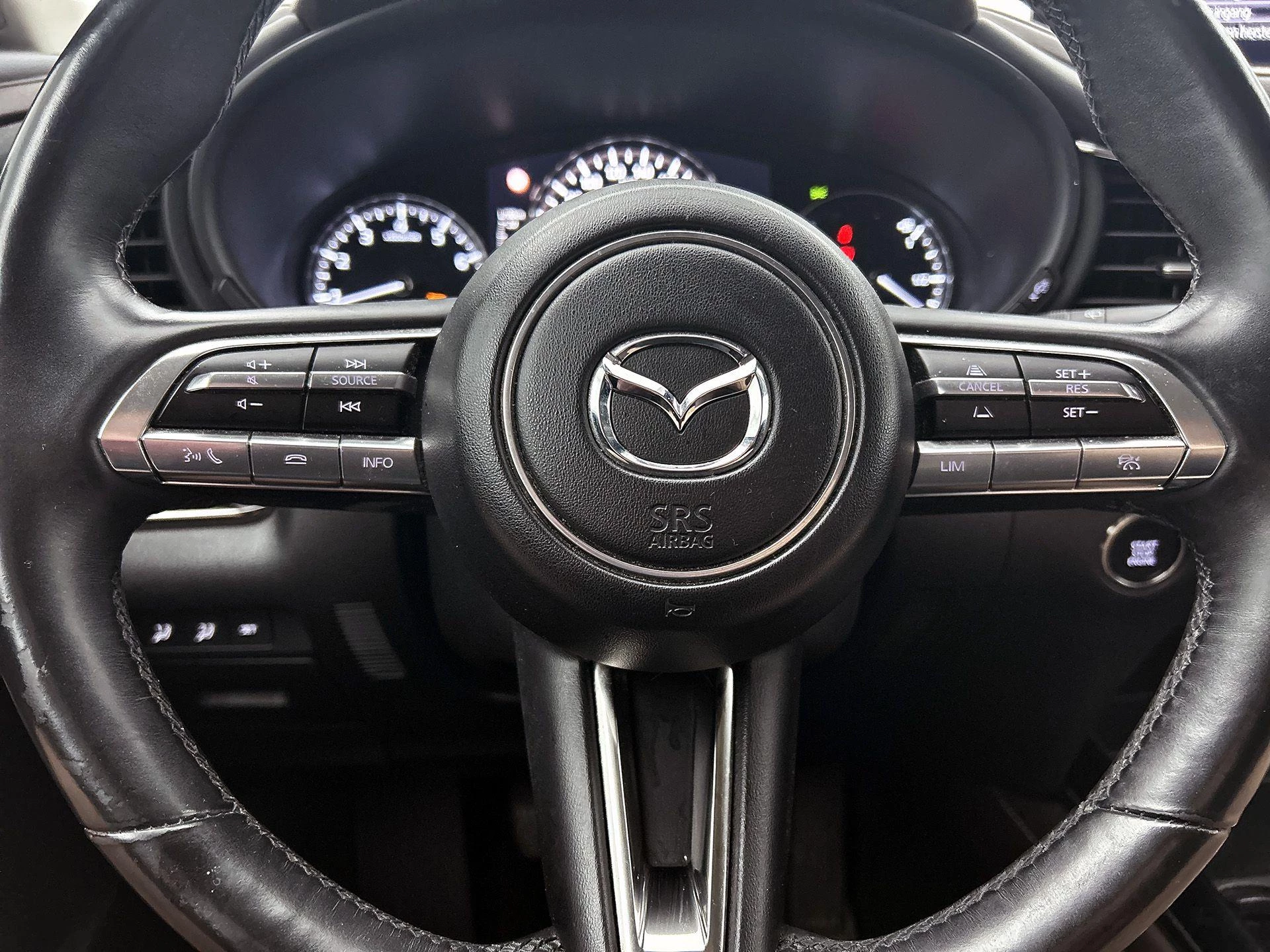 Mazda CX-30 2.0 e-SkyActiv-X M Hybrid Luxury 185 PK