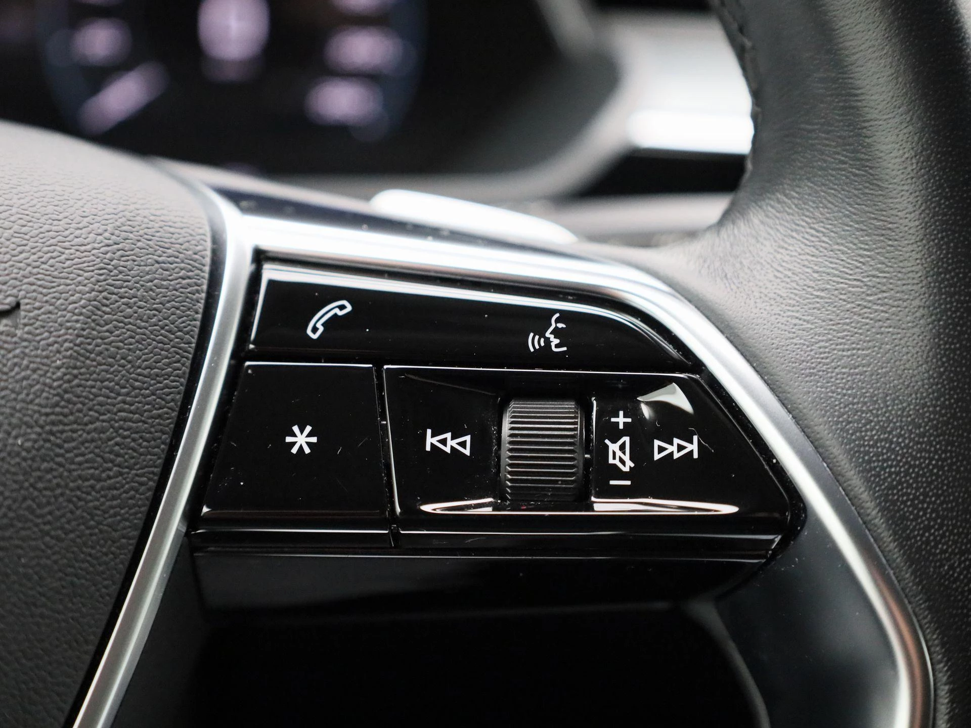 Audi-e-tron-image-20