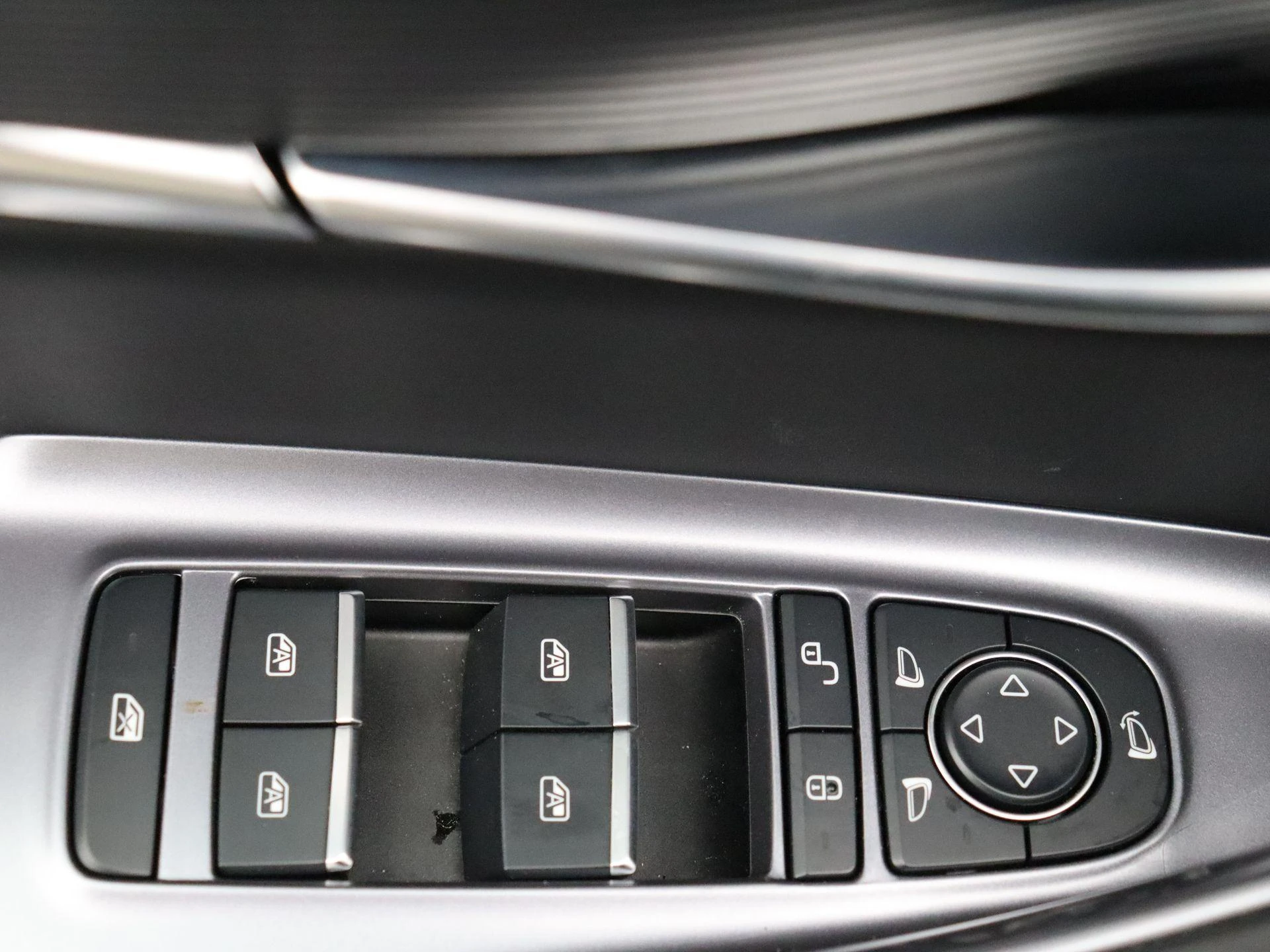 BYD-SEAL U-image-9