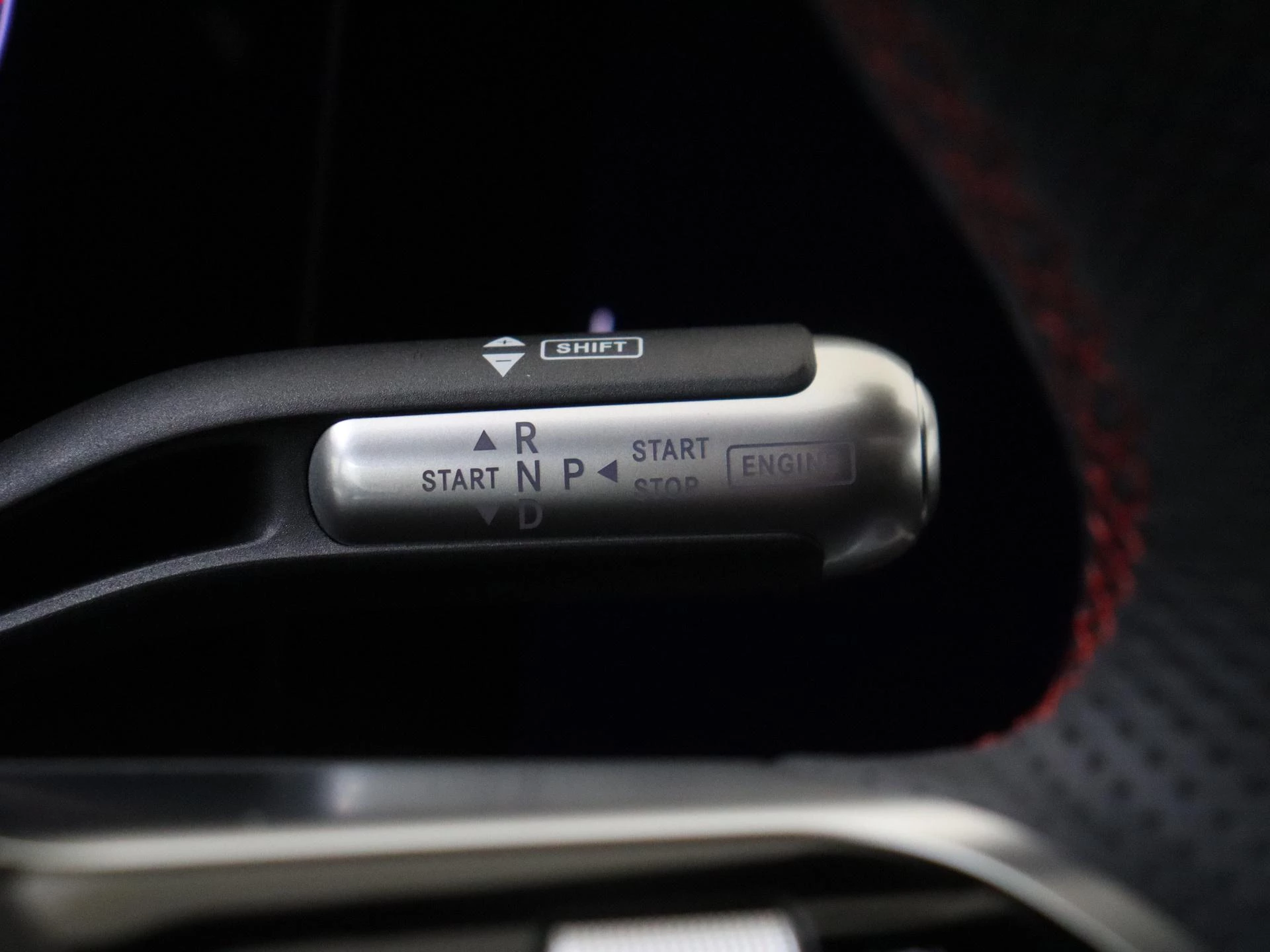 Mercedes-Benz-CLA-image-14