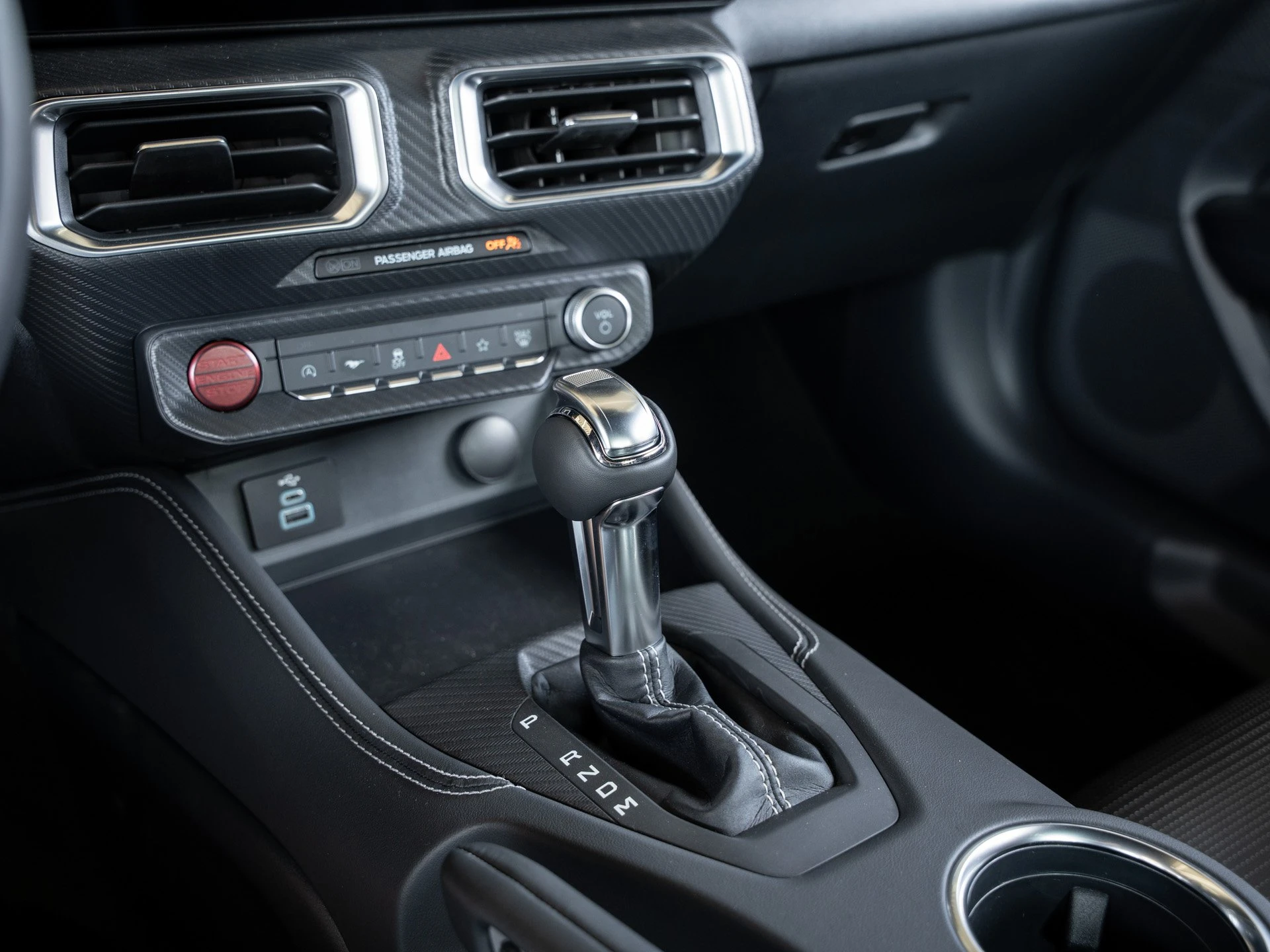 Ford Mustang GT 5.0 Ti-VCT V8 Auto Coupé. 328 kW. 2-türig