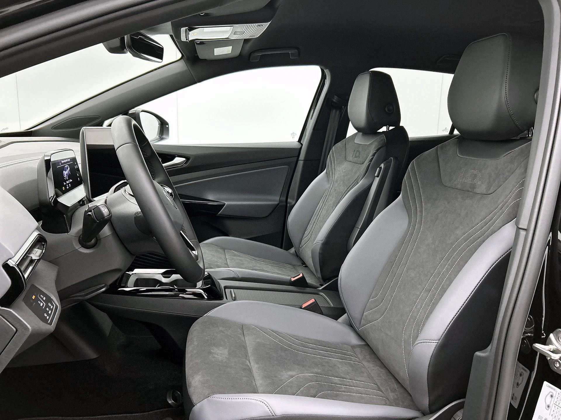 Volkswagen-ID.4-image-30