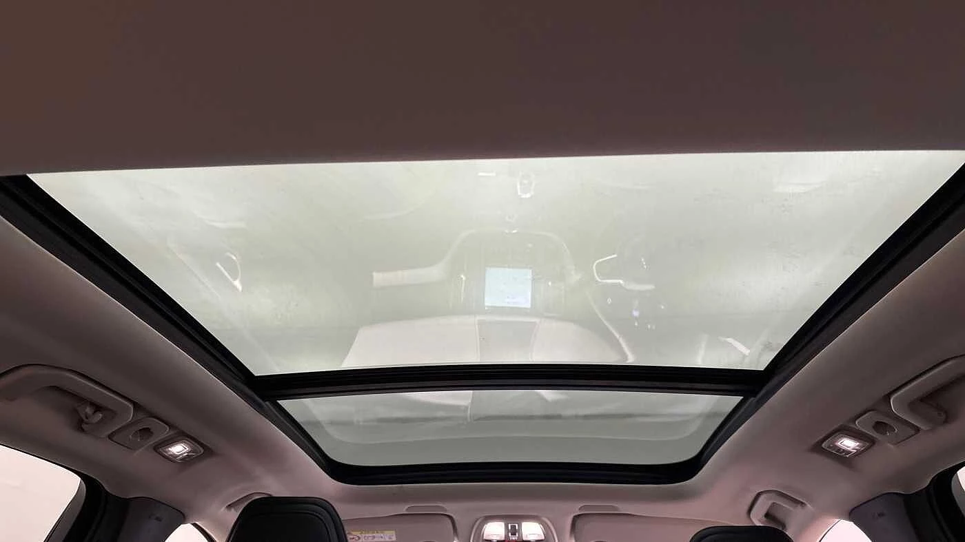 Volvo-XC60-image-10