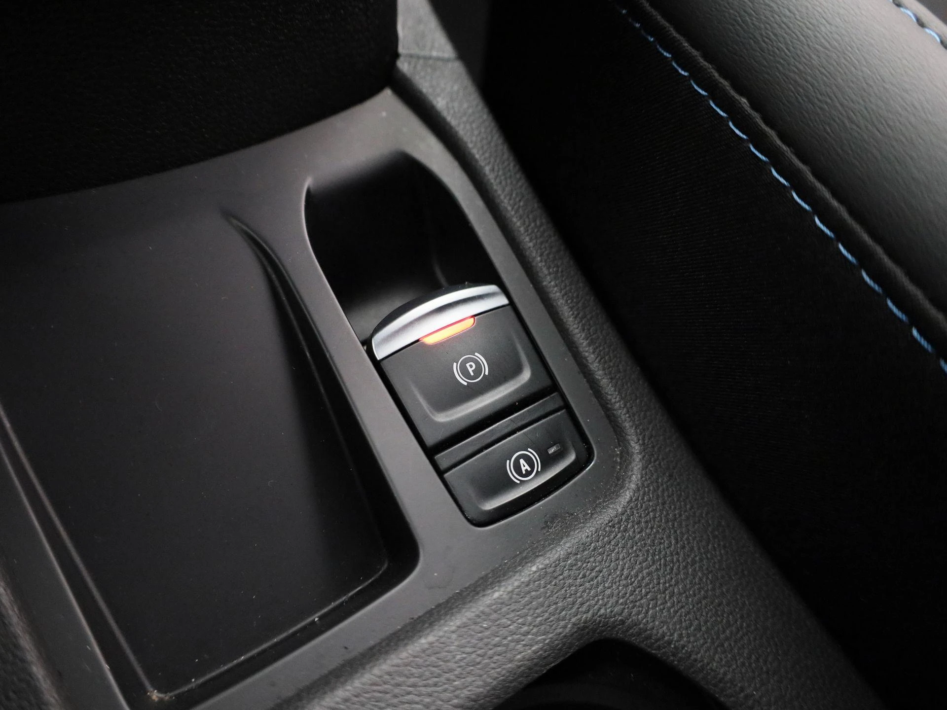 Renault-Clio-image-23