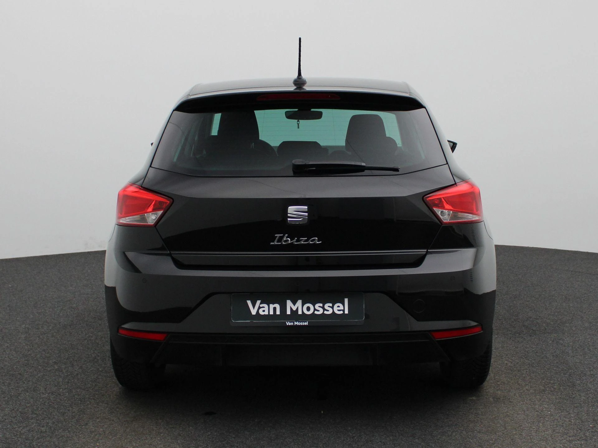 SEAT-Ibiza-image-4