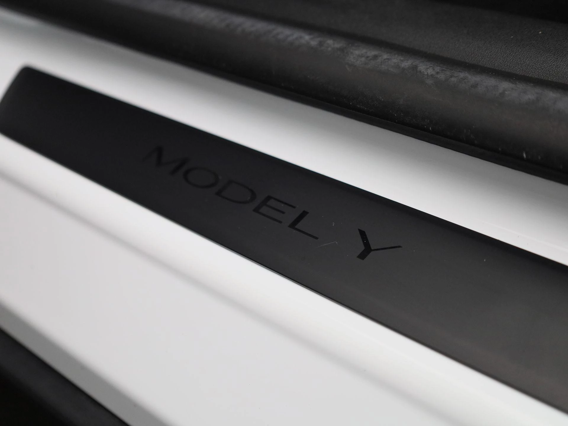 Tesla-Model Y-image-30