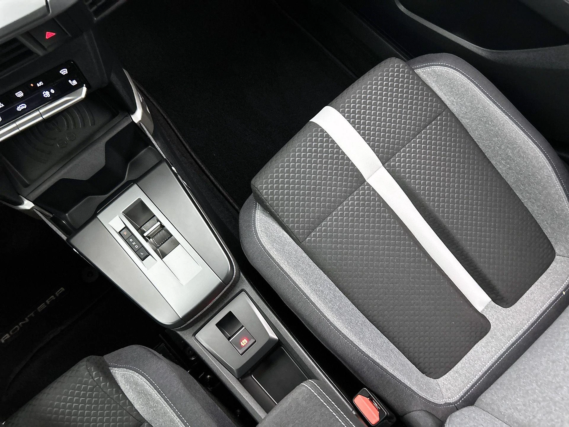 Opel-Frontera-image-20