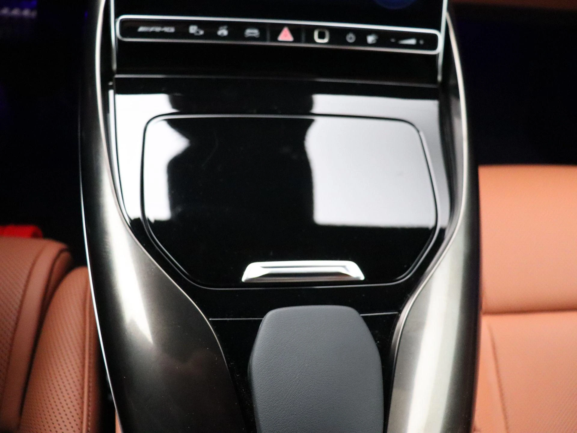 Mercedes-Benz-SL-image-20