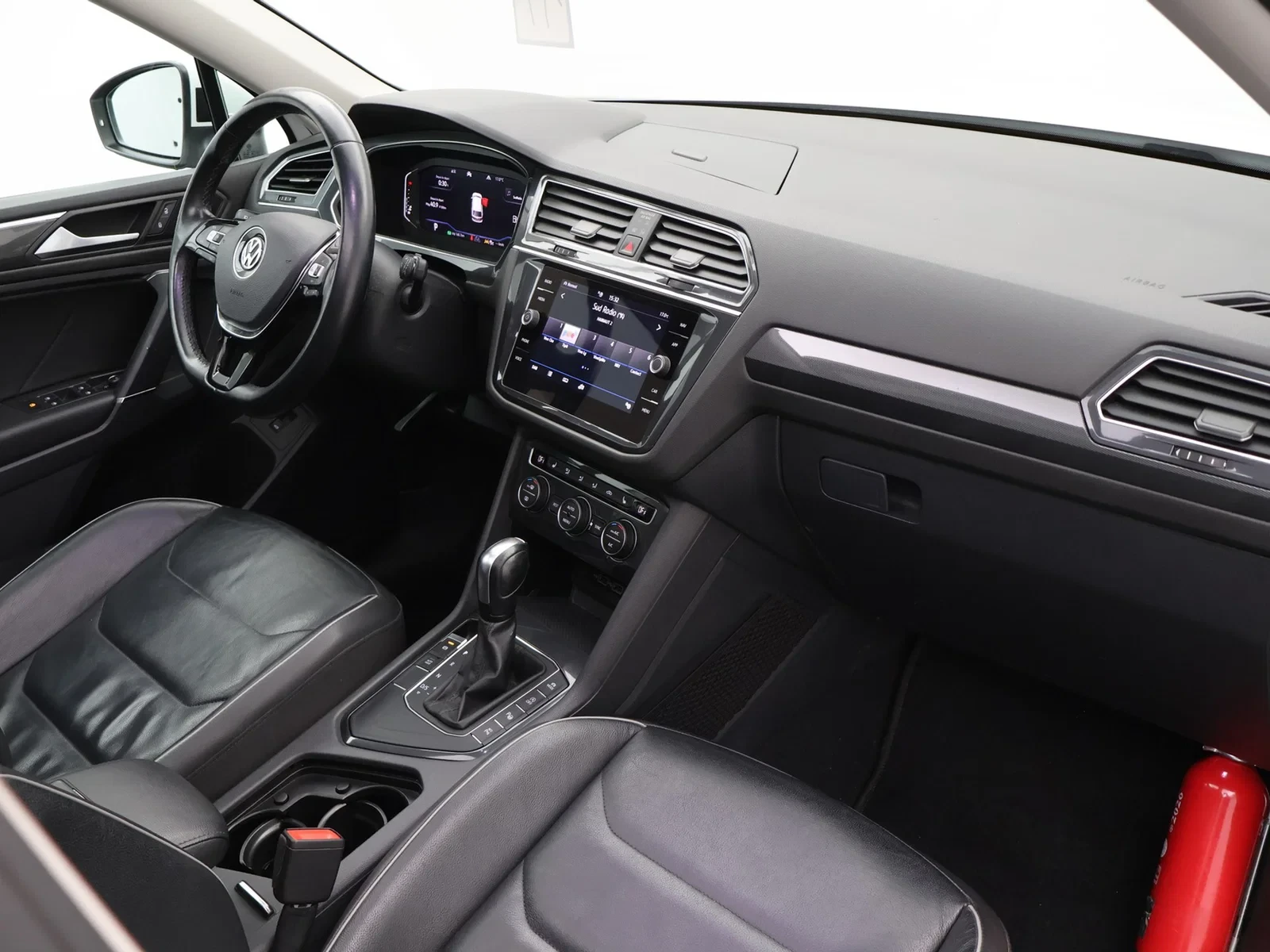 Volkswagen Tiguan Allspace Tiguan R-Line AllSpace Platinum 1.5TSI 150PK *AUTOMAAT*PANODAK*TREKHAAK*360° CAMERA*LEDER*ACC*APP-CONNECT*