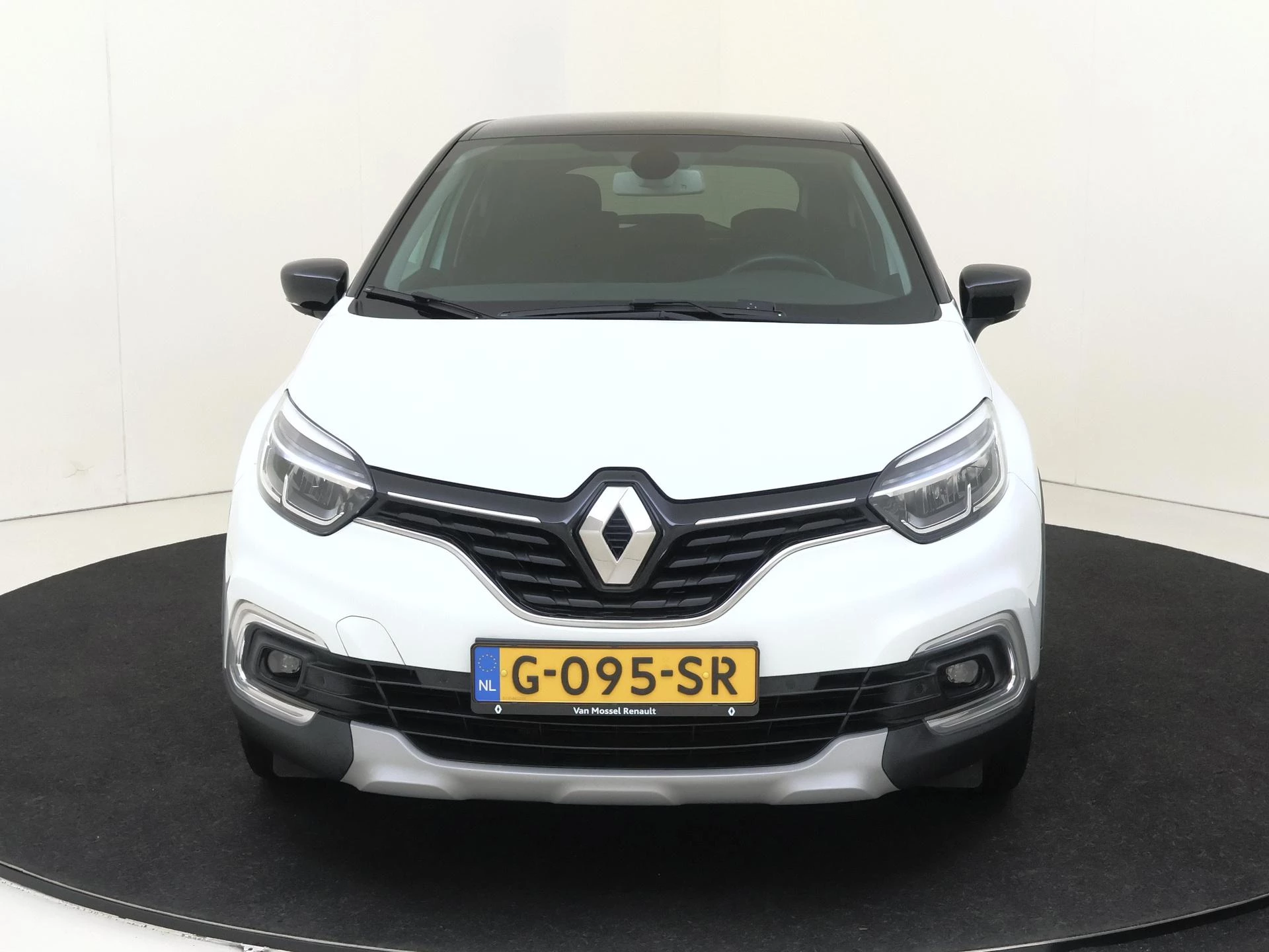 Renault-Captur-image-5