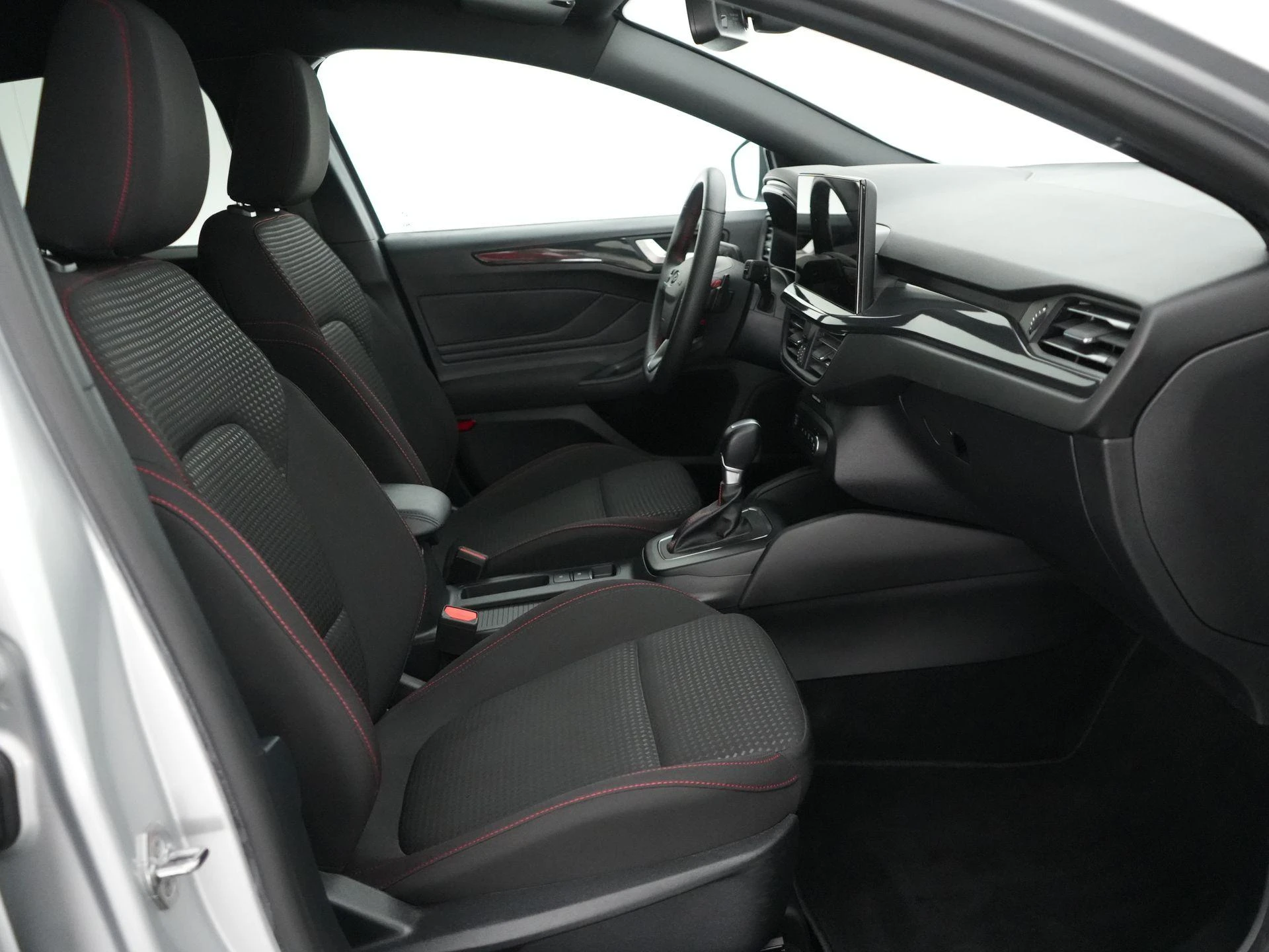 Ford Focus Clipper 1.0i EcoBoost 92kW Aut. ST-Line