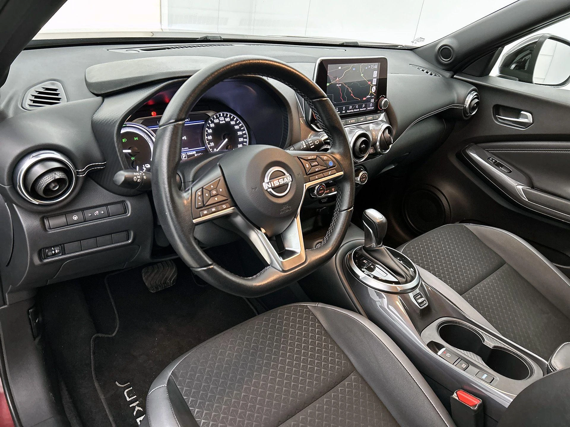 Nissan-Juke-image-19
