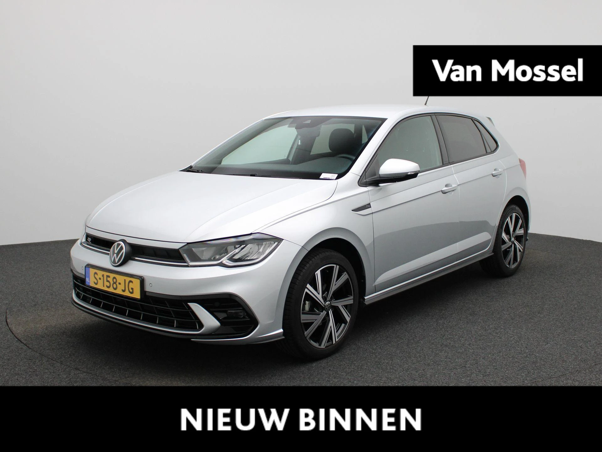 Volkswagen-Polo-image-0