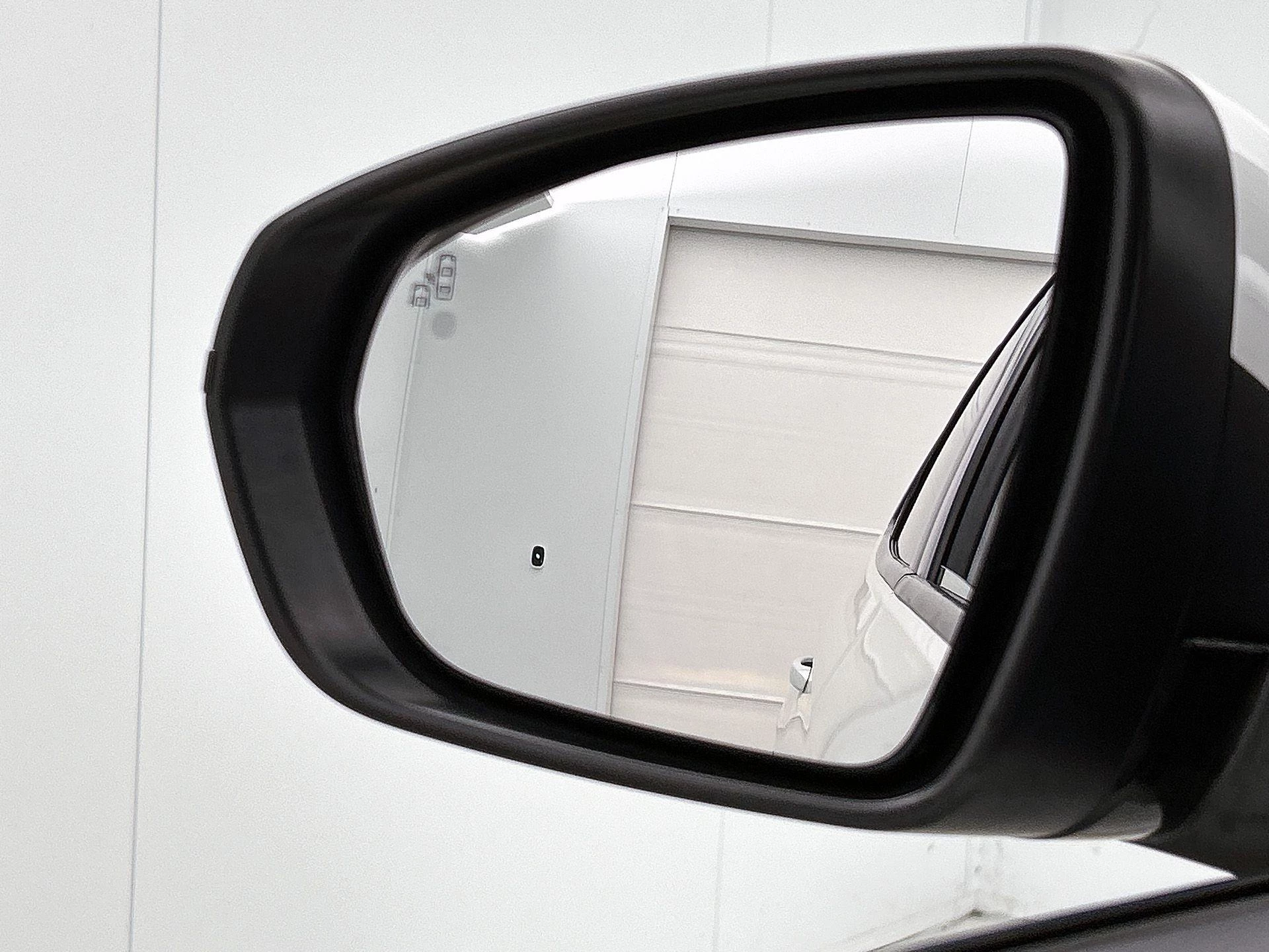 Opel-Grandland X-image-21