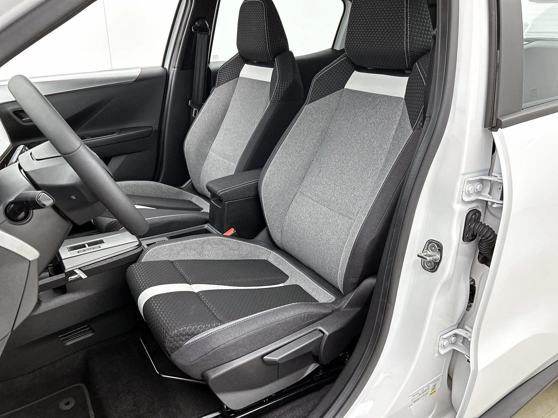 Opel Frontera Electric Edition 44 kWh