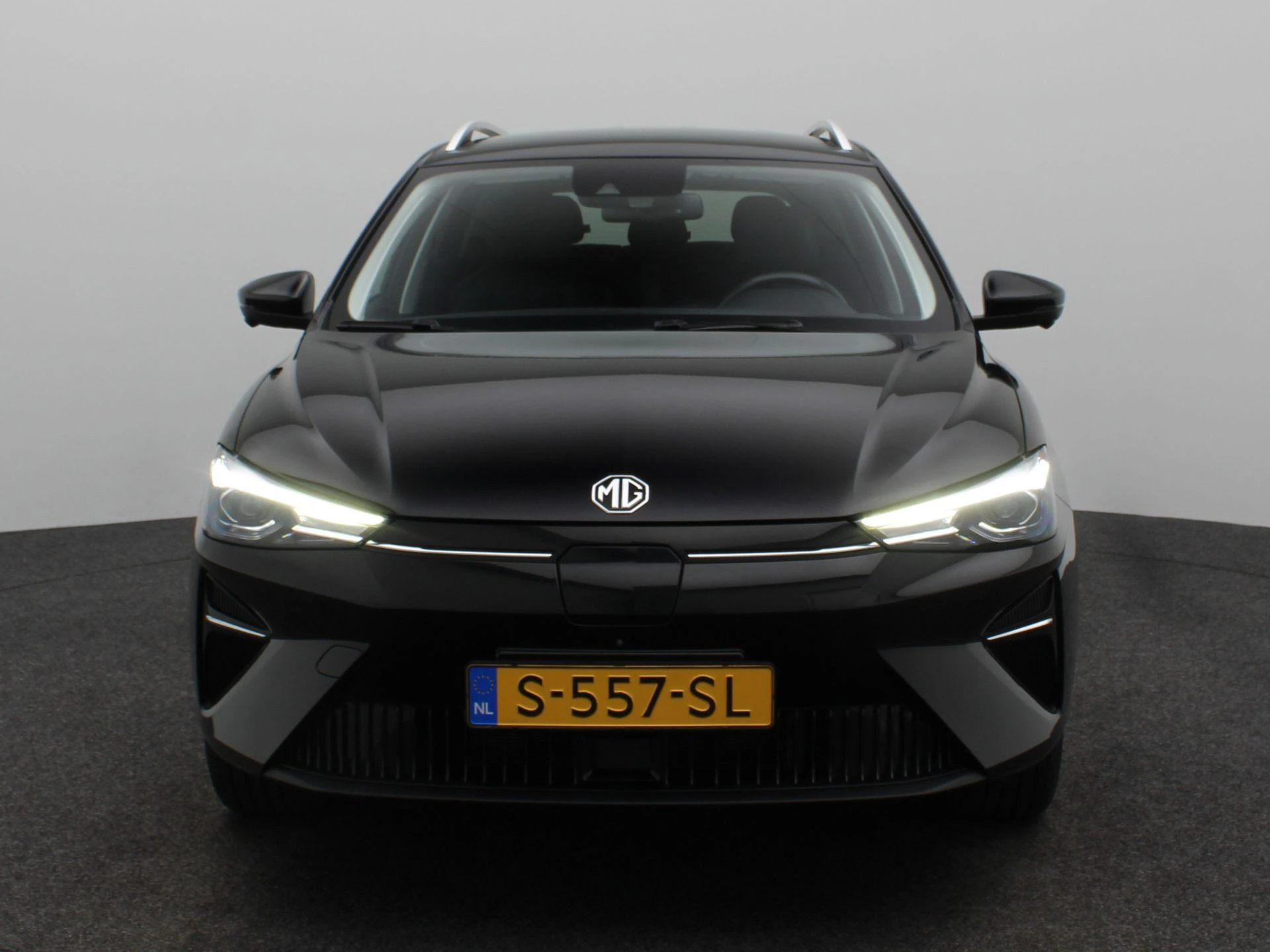MG MG5