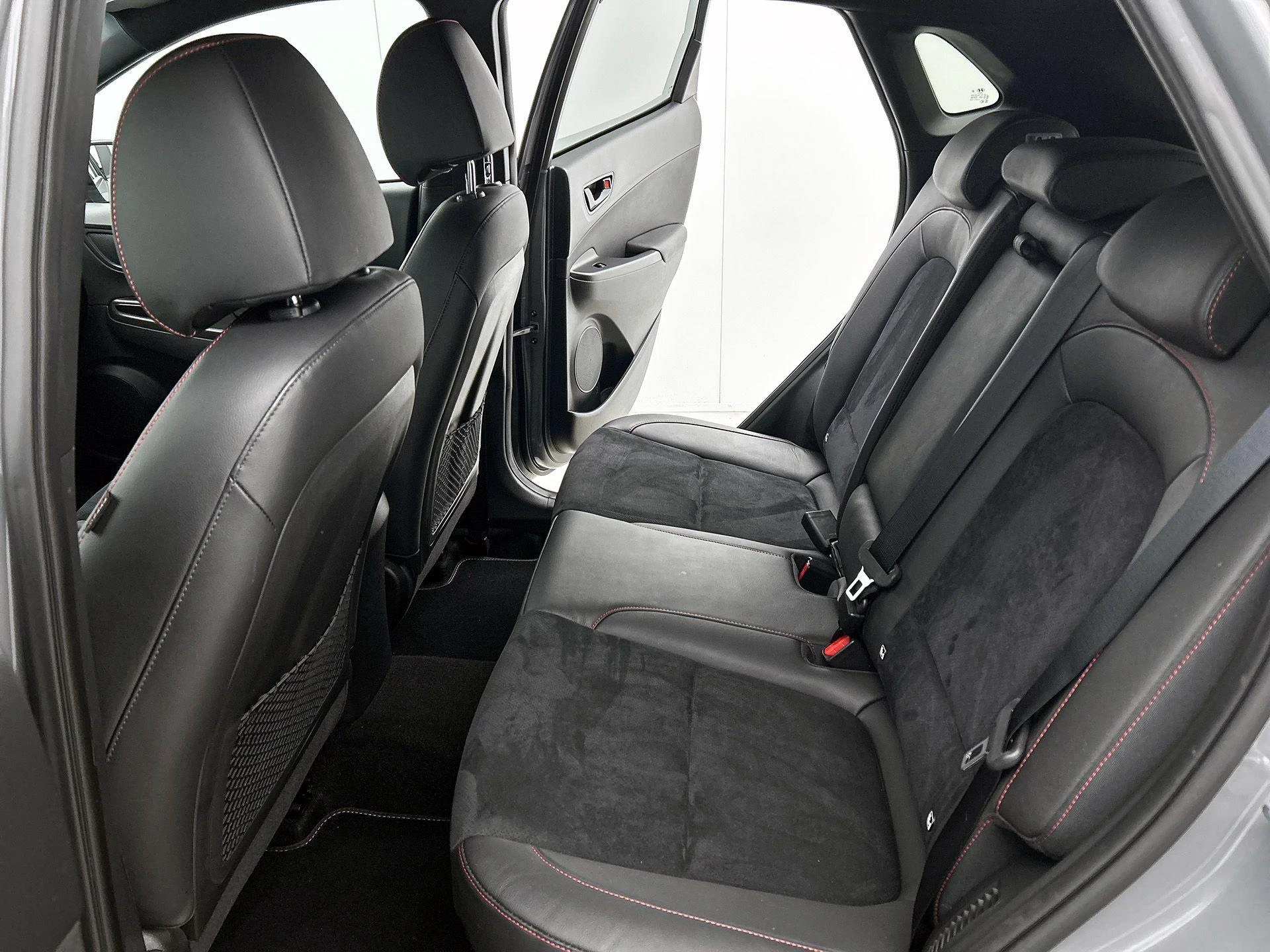 Hyundai-Kona-image-27