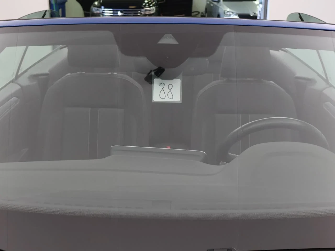 Volkswagen-T-Roc-image-26