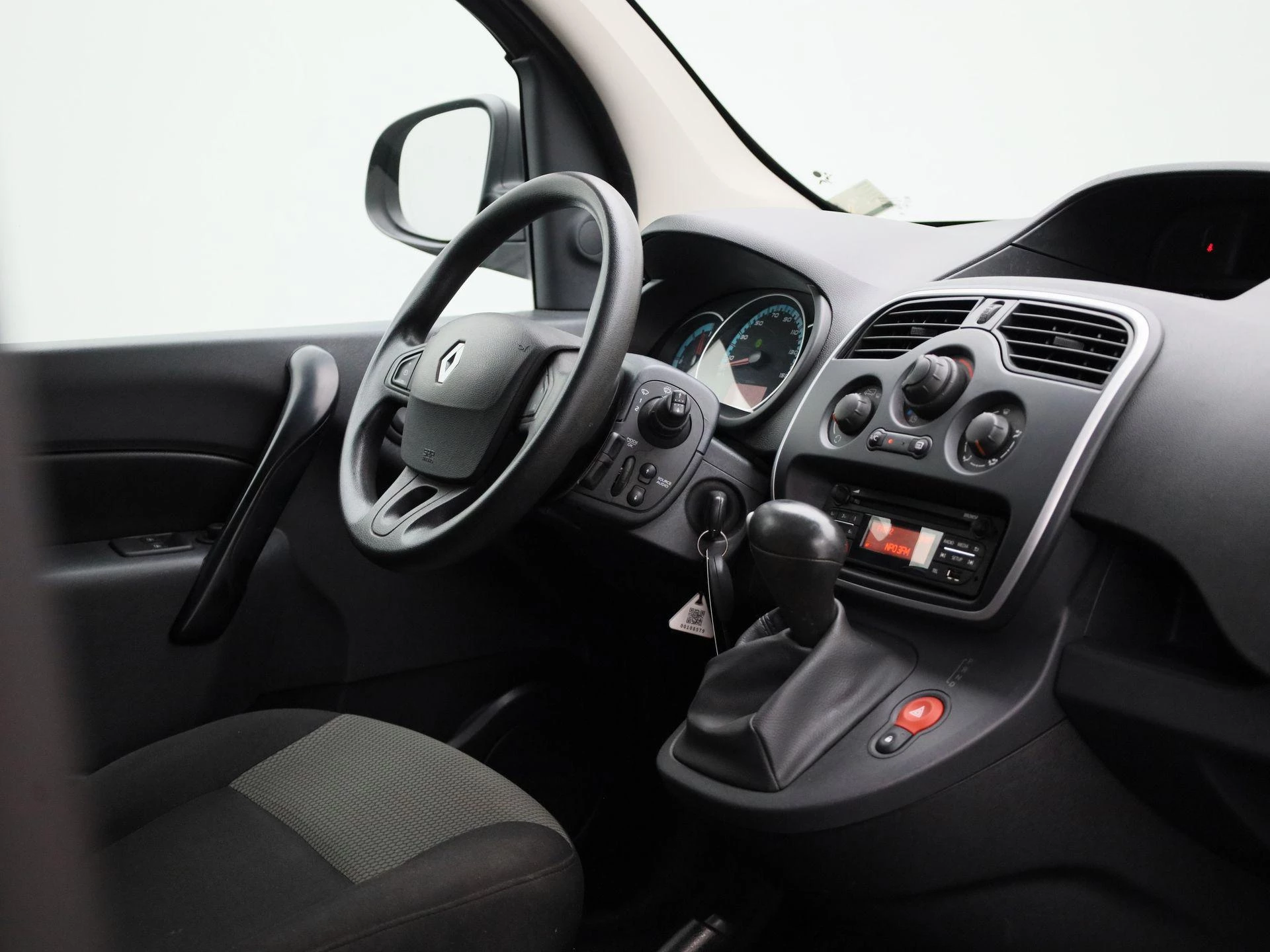 Renault-Kangoo Z.E.-image-6