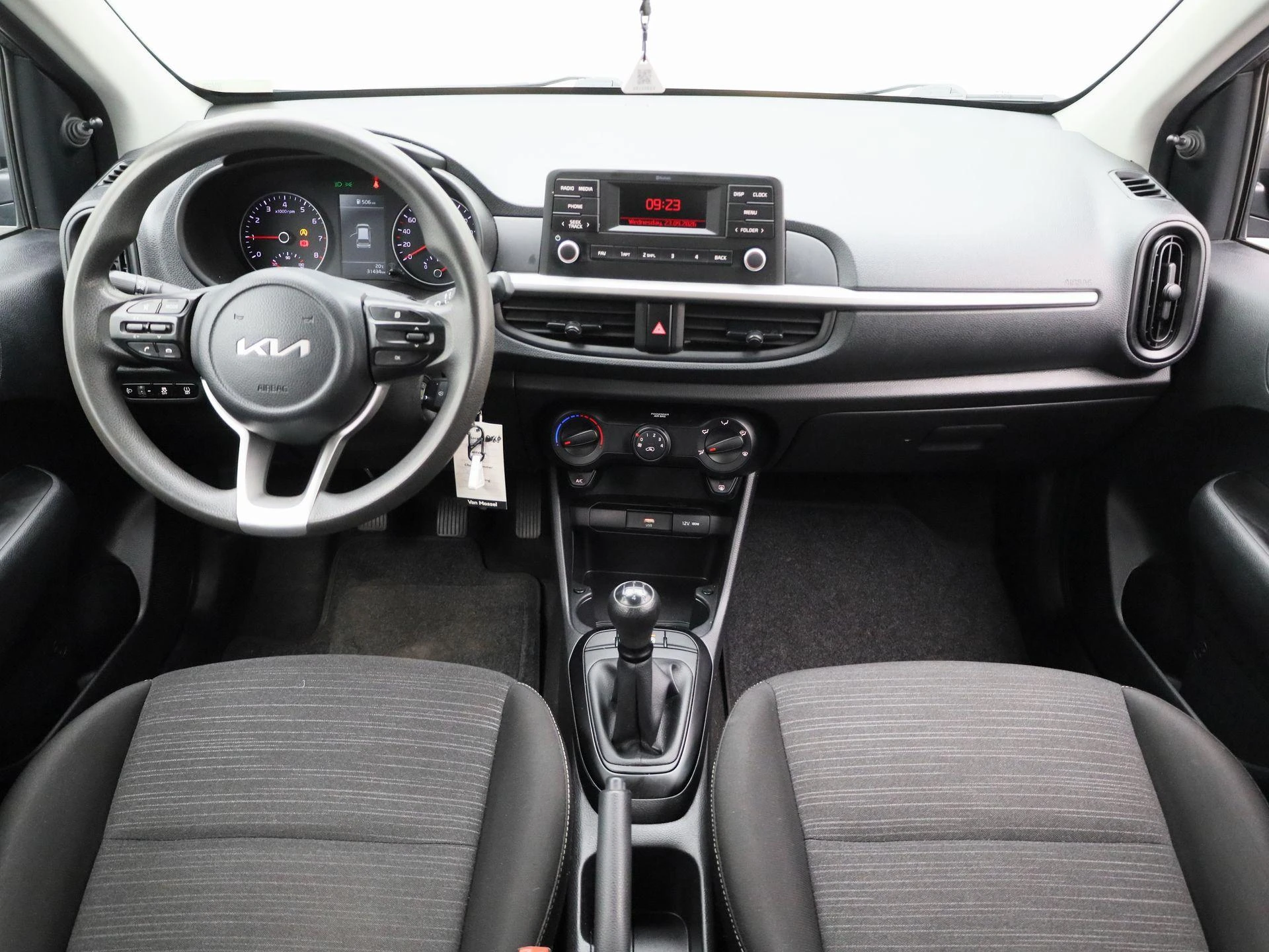 Kia-Picanto-image-7