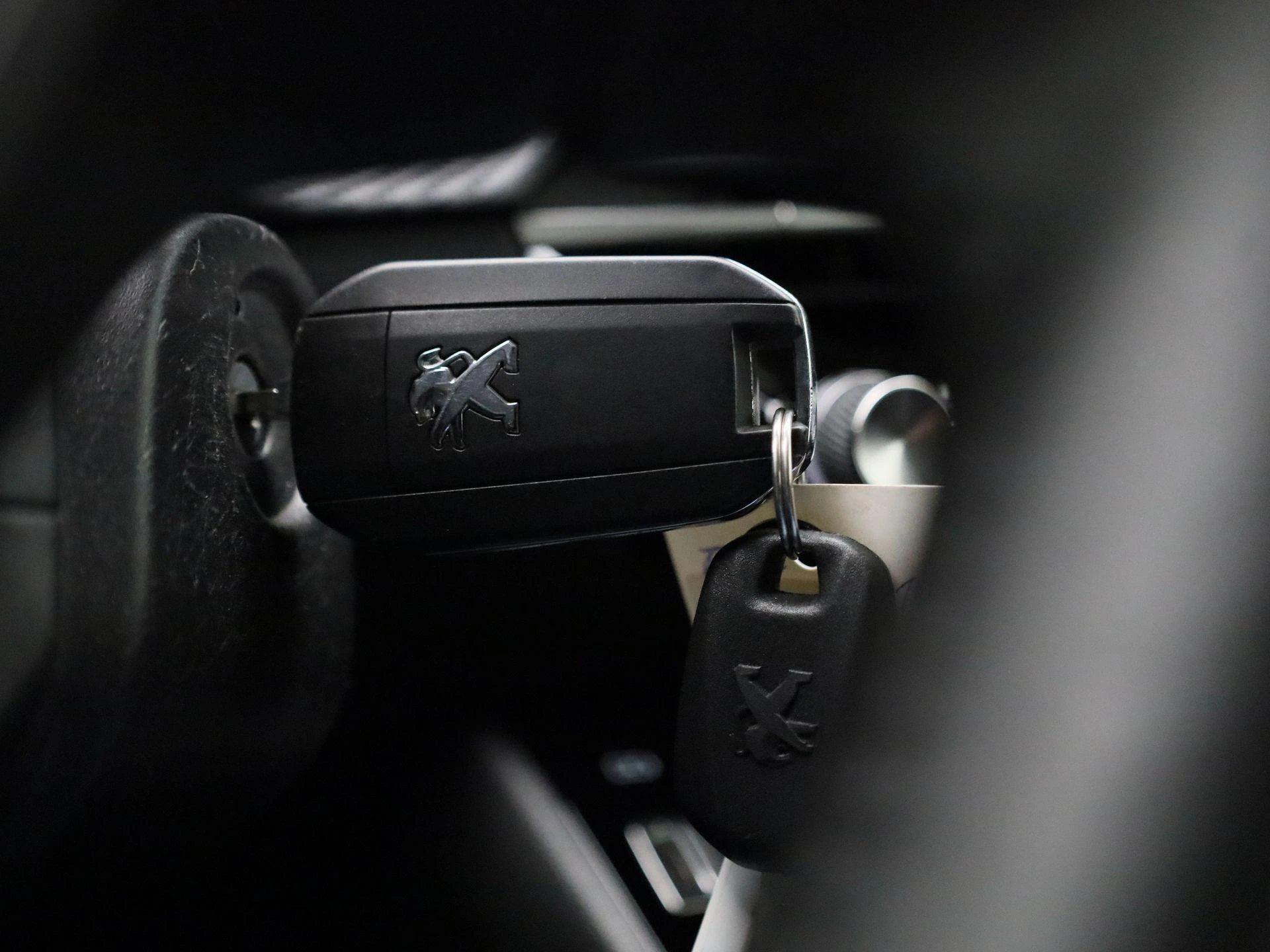 Peugeot-208-image-18
