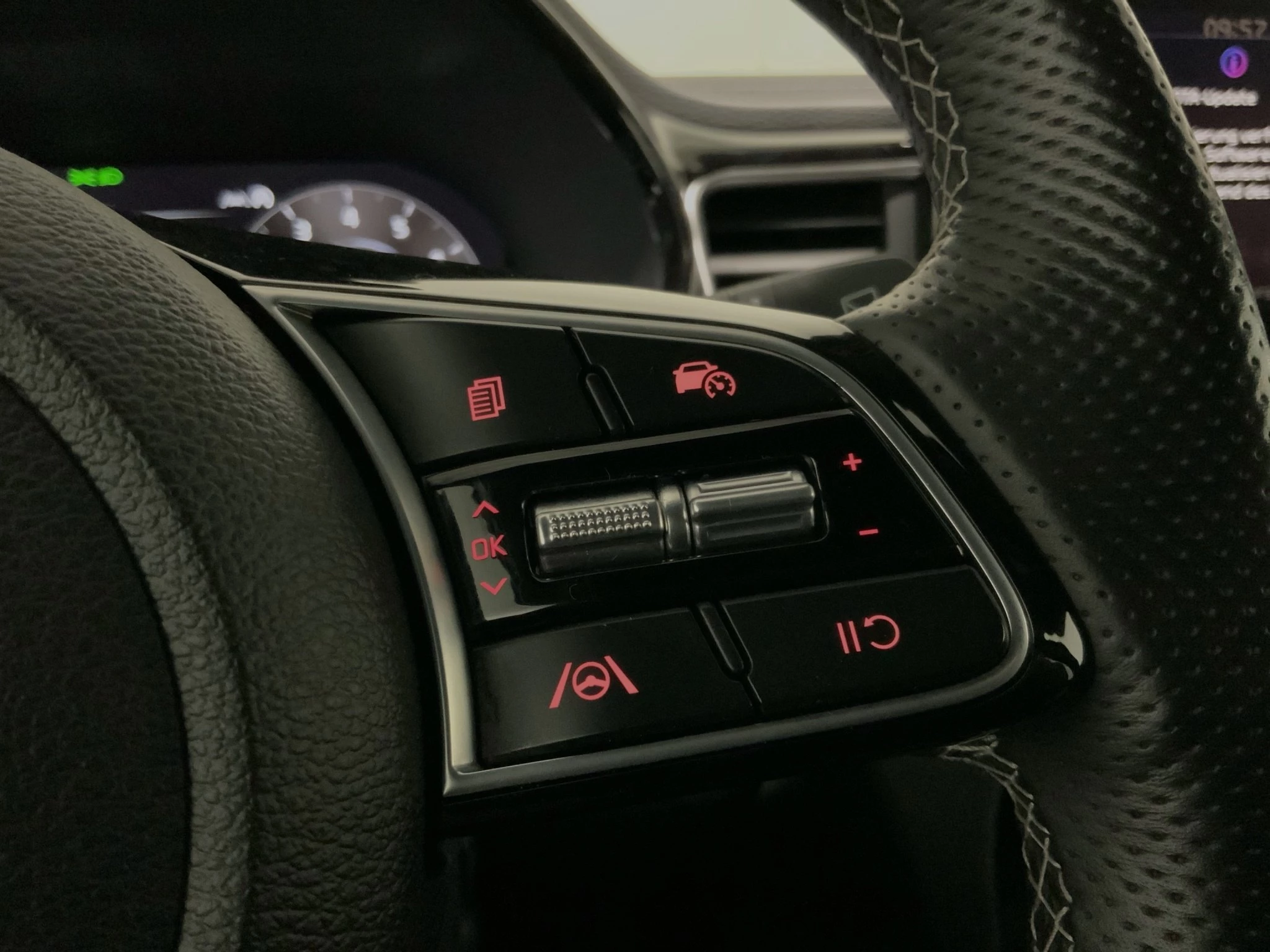 Kia ProCeed GT-Line | SHZ | LMF | RFK | Navi | AC | LRHZ | GRA | LED SHZ PDC