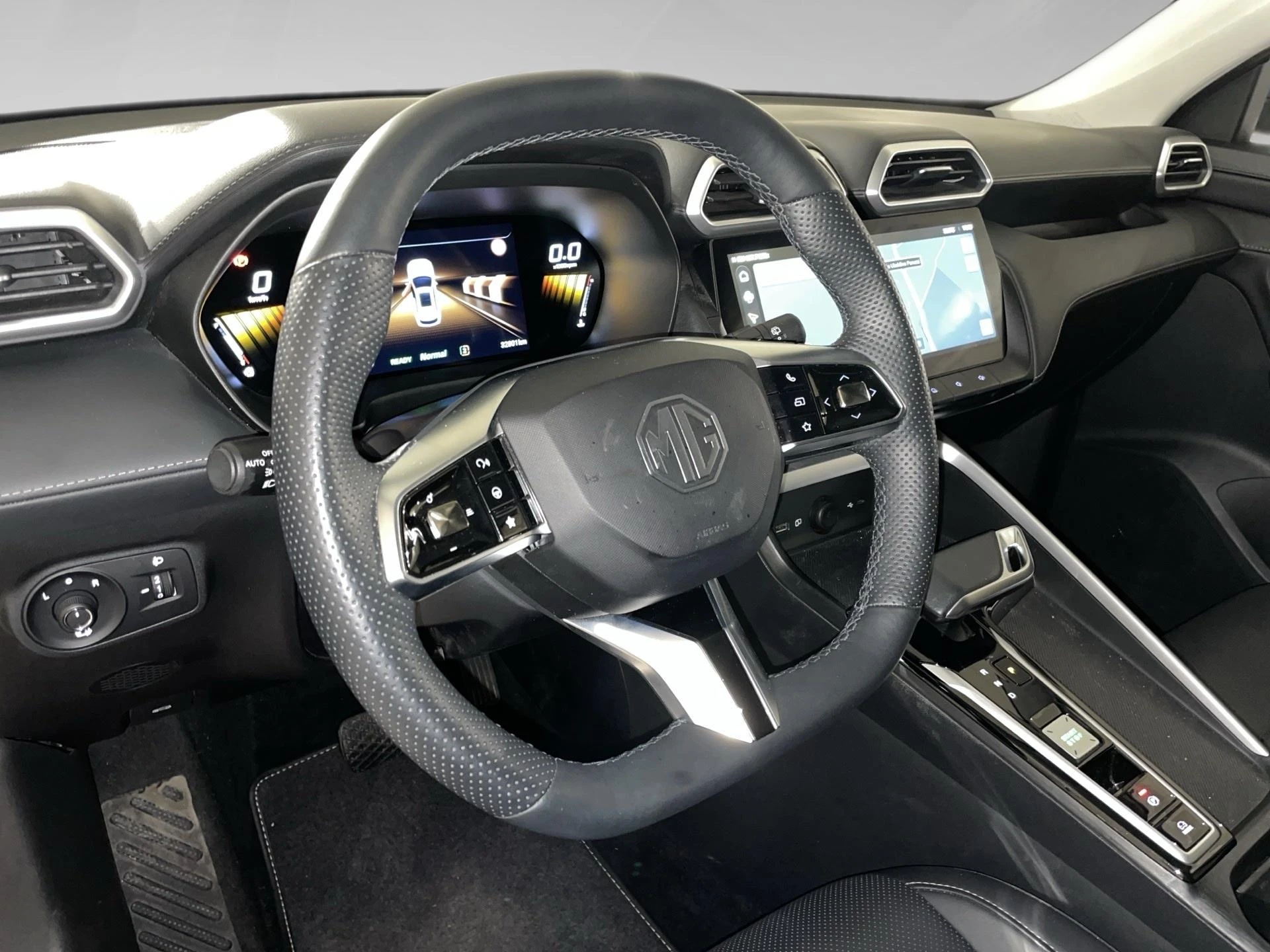MG-ZS-image-6