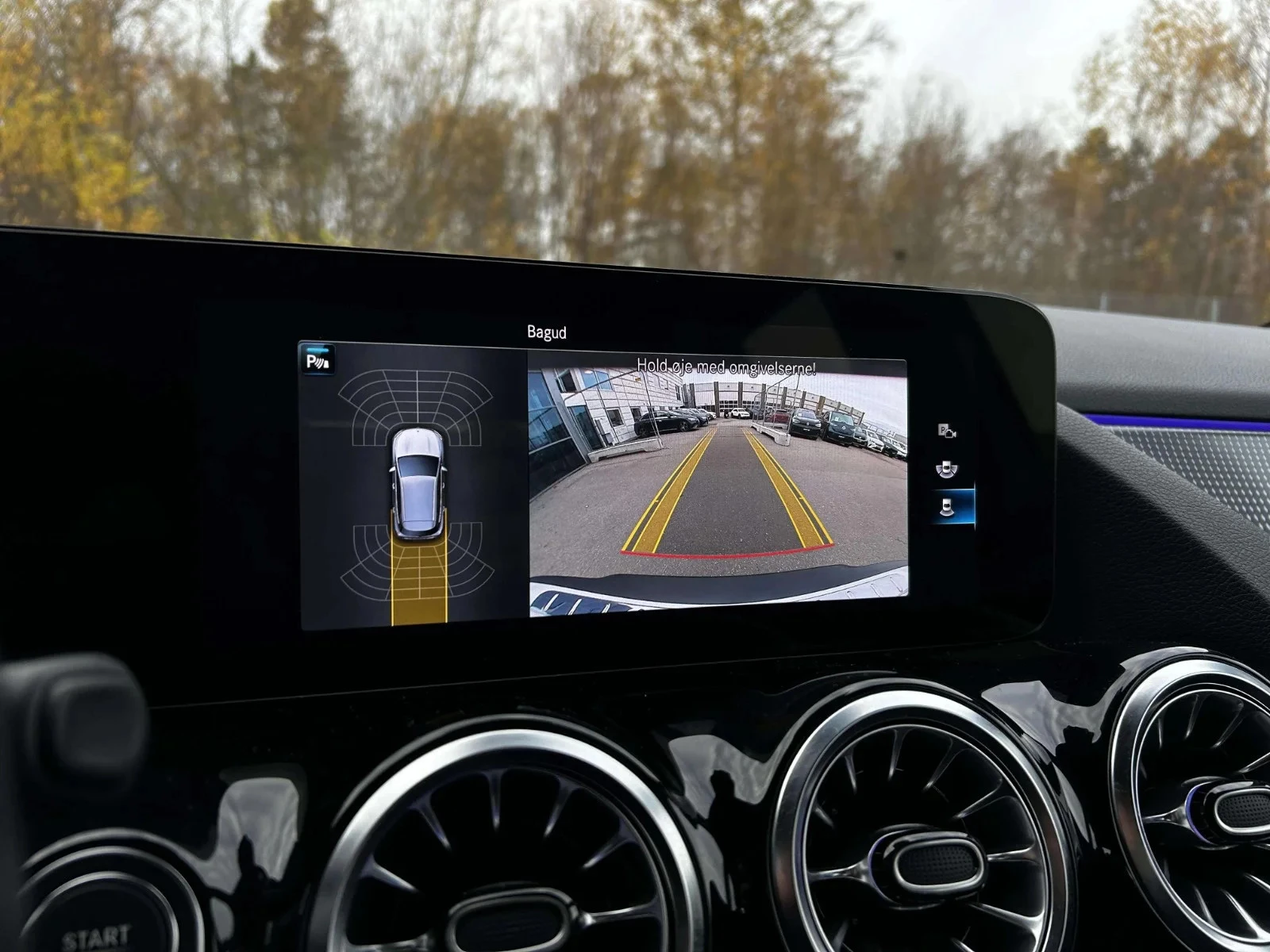 Mercedes-Benz-EQA-image-19