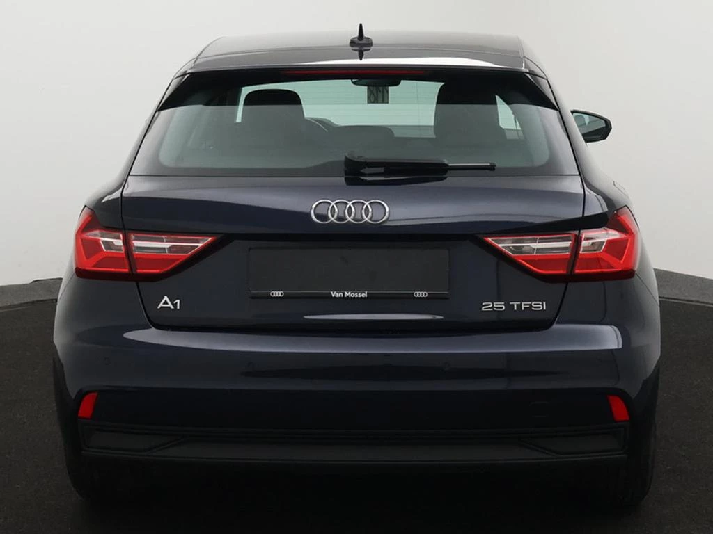 Audi A1 Sportback Audi A1 Sportback Business Edition Attraction 25TFSI 95PK *AUTOMAAT*PDC*VIRTUAL COCKPIT*APP-CONNECT*NAVI*CRUISE*...*