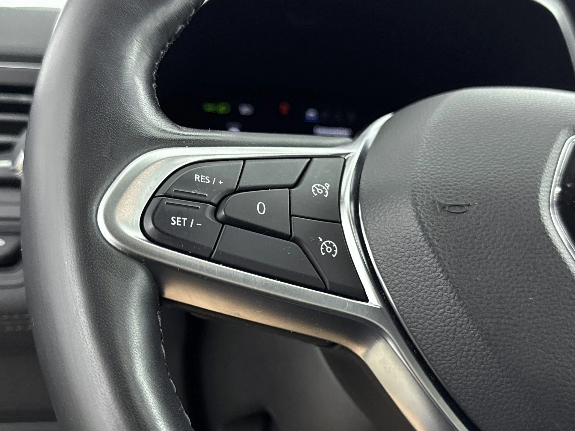 Renault-Captur-image-5