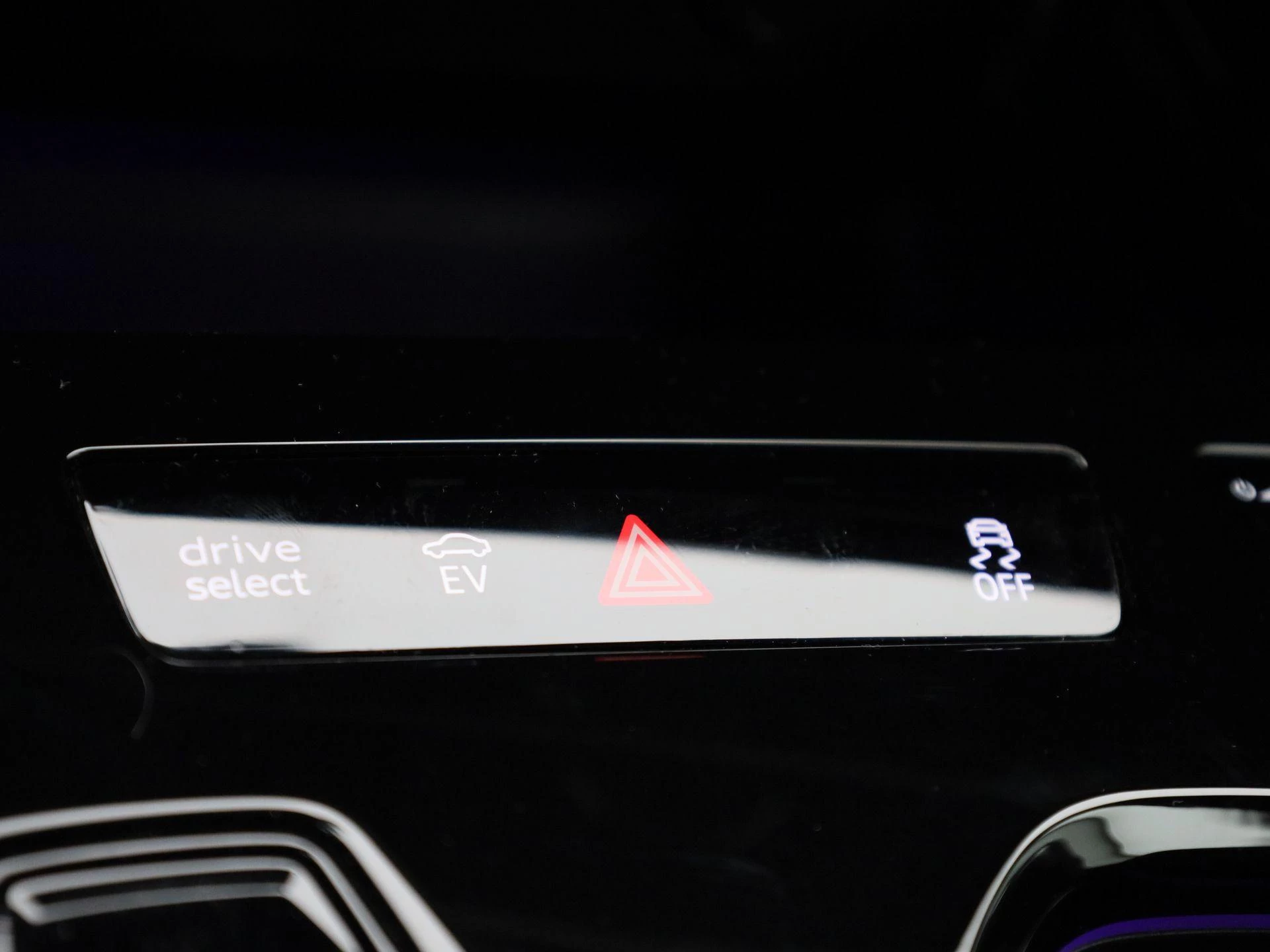 Audi A5 Avant 2.0 e-hybrid quattro S edition Competition