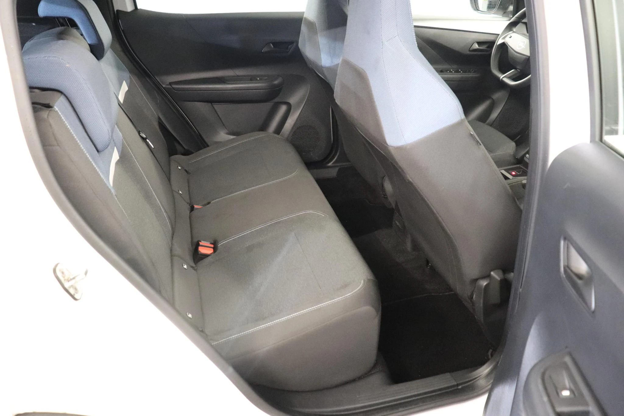 Opel Frontera 1.2 Turbo MHEV 74kW Edition eDCT