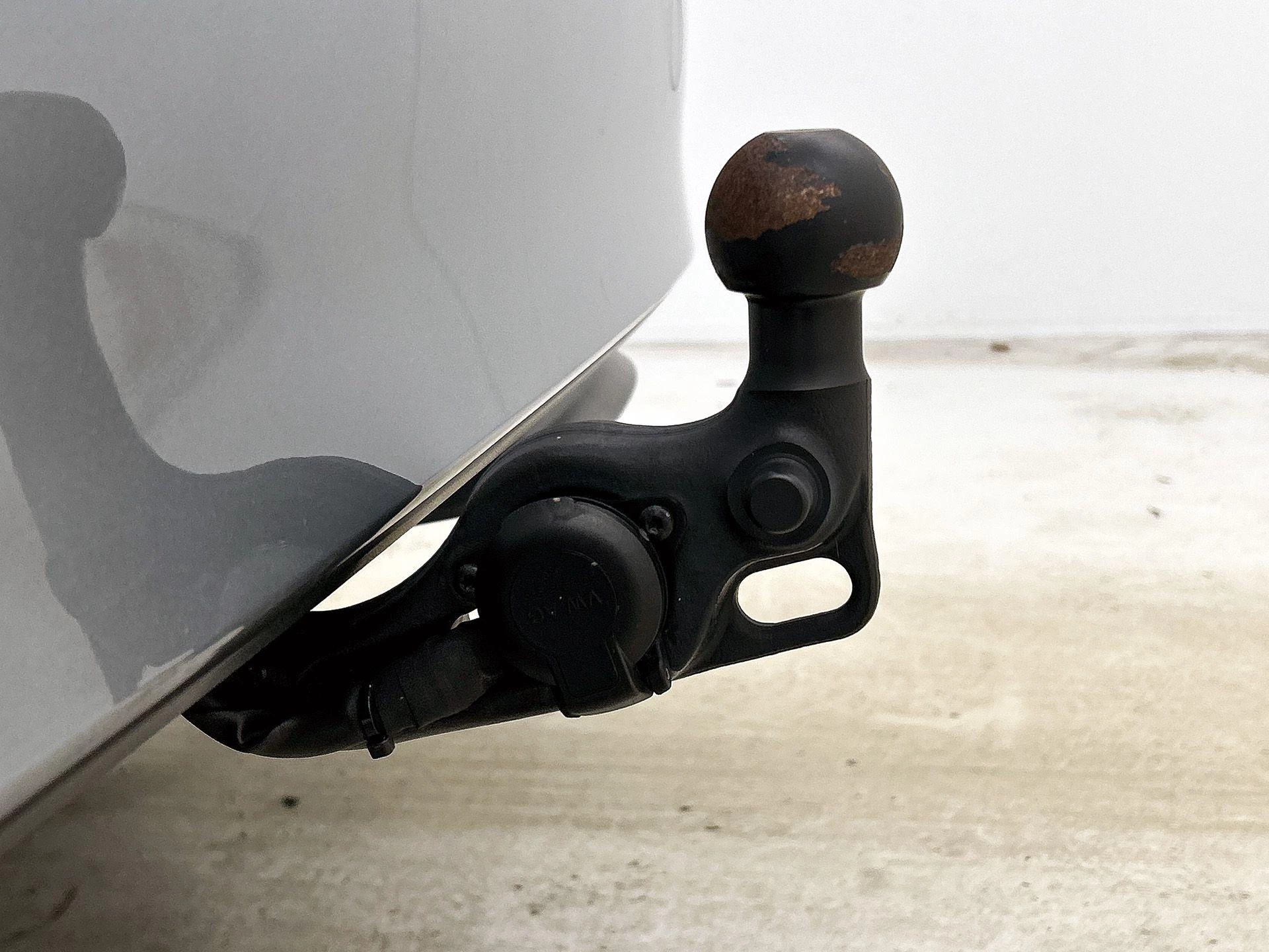 Volkswagen ID. Buzz Cargo Bulli edition 79 kWh 4MOTION 340PK