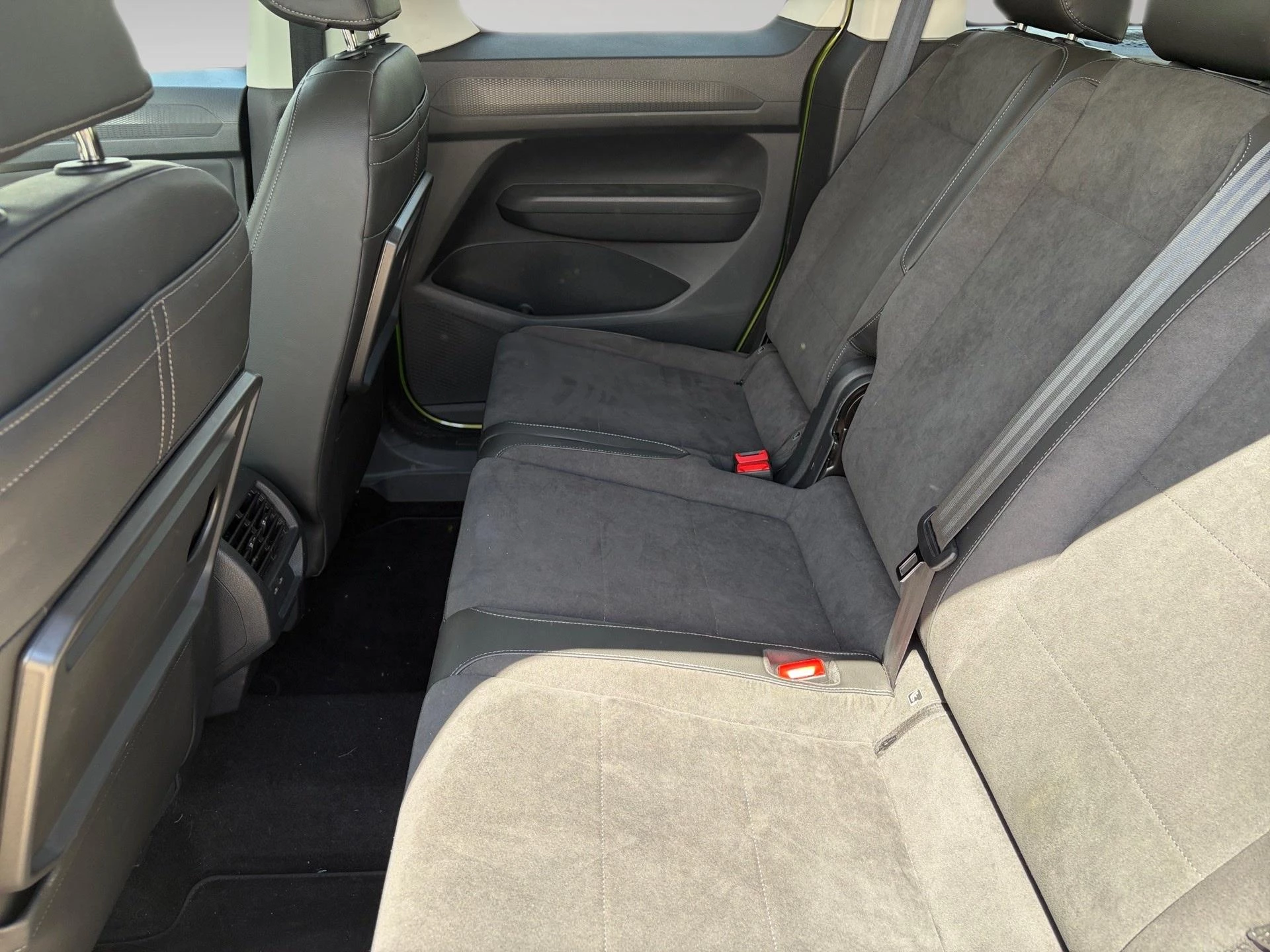 Volkswagen Caddy 2.0 TDI 90kW Style DSG