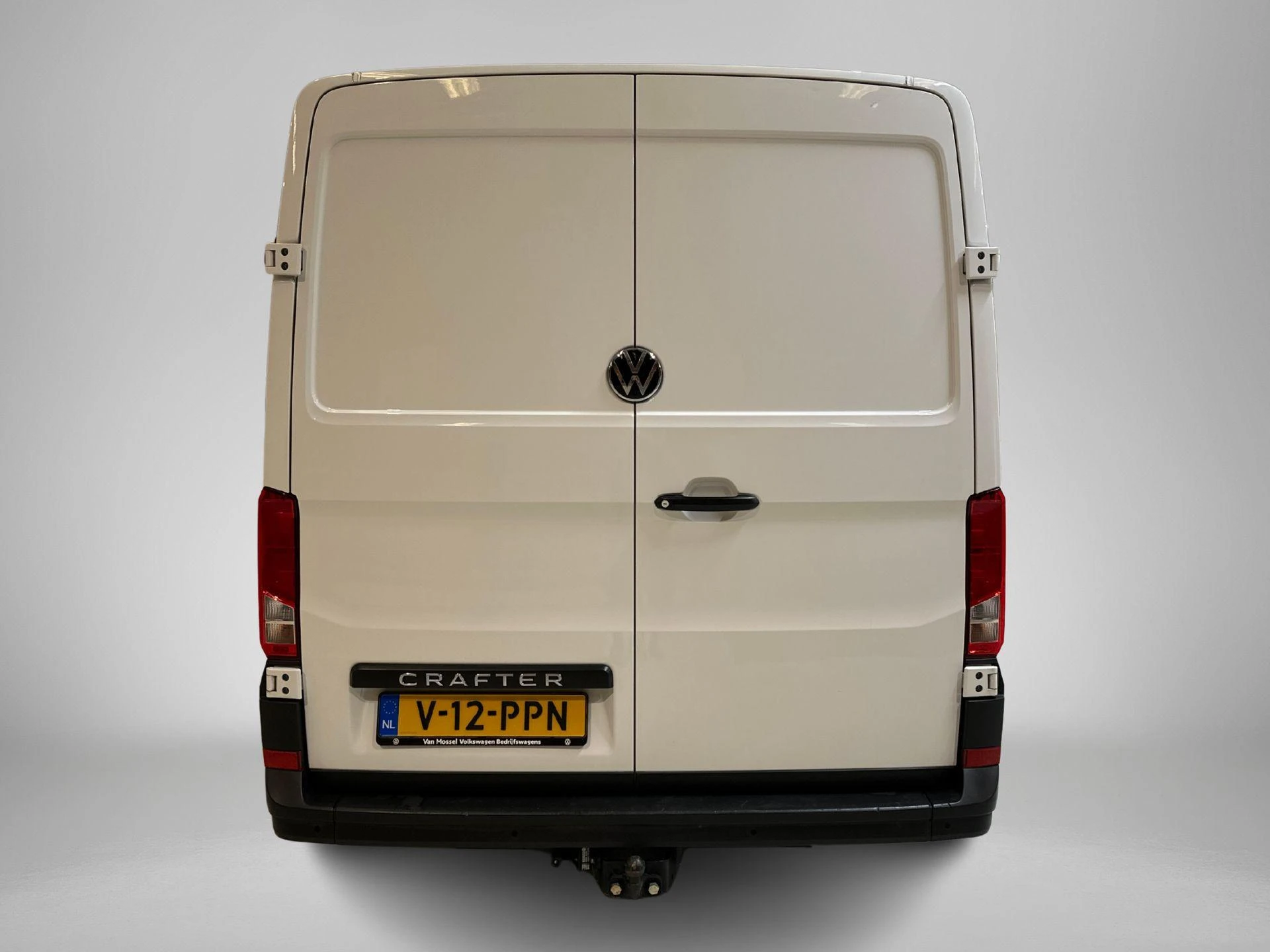 Volkswagen-Crafter-image-2