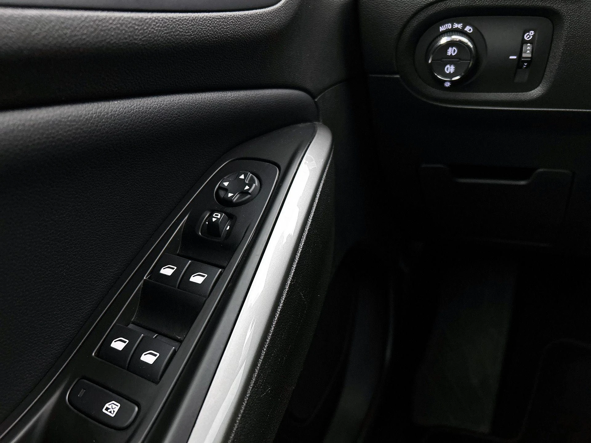 Opel-Grandland-image-36
