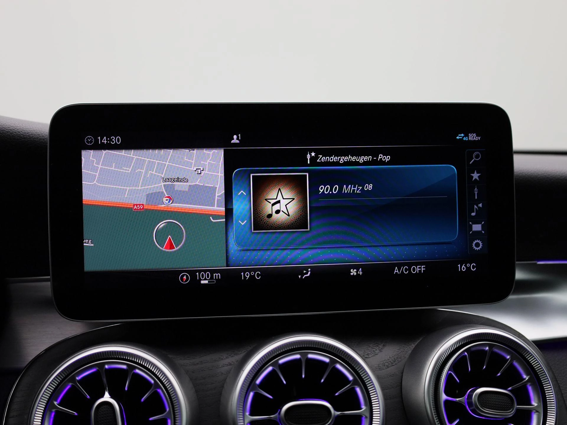 Mercedes-Benz-C-Klasse-image-21