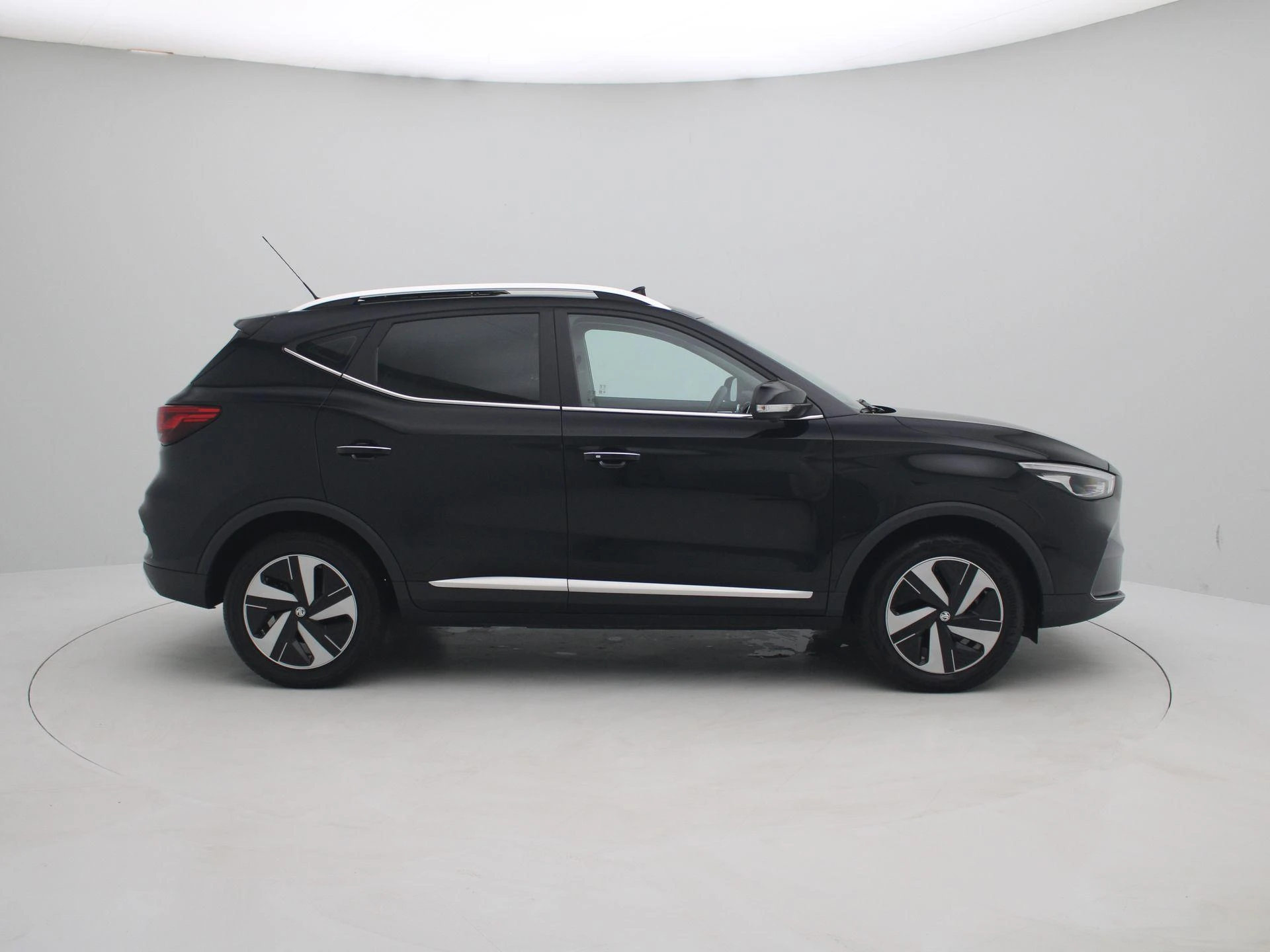 MG ZS EV Standard Range Luxury 50 kWh