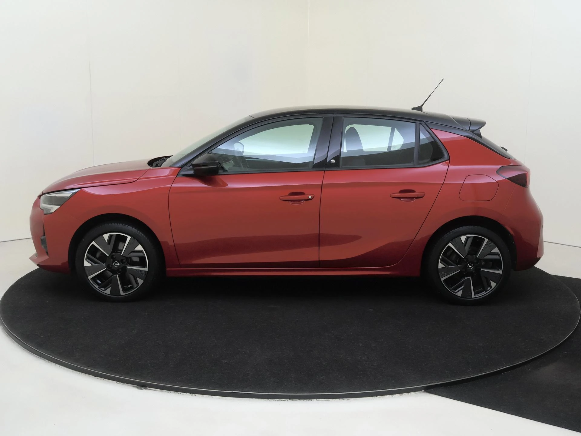 Opel-Corsa-e-image-7