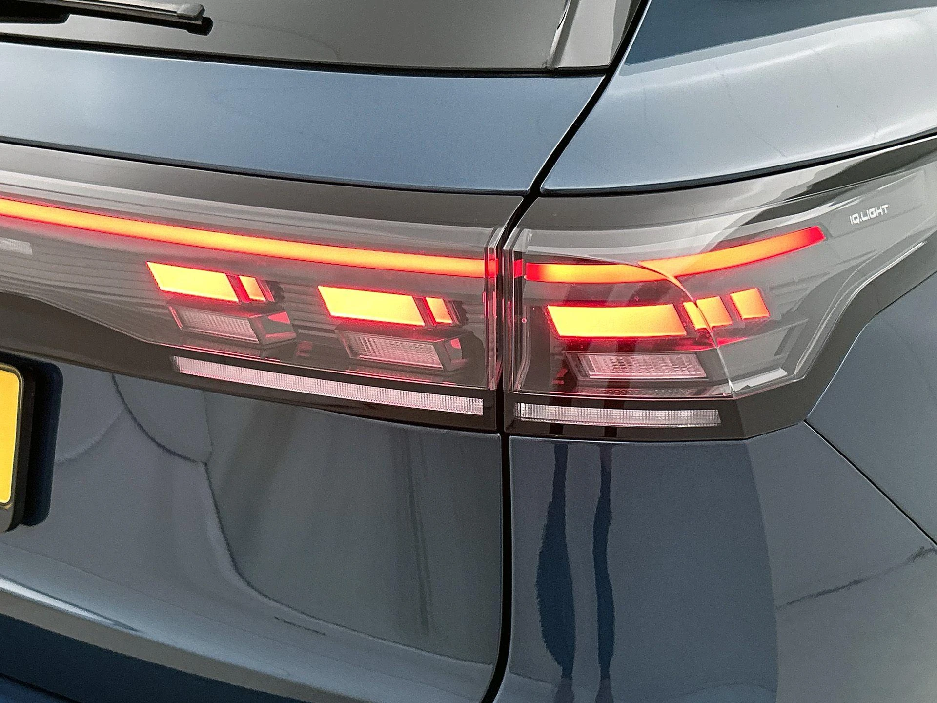 Volkswagen-Tiguan-image-30