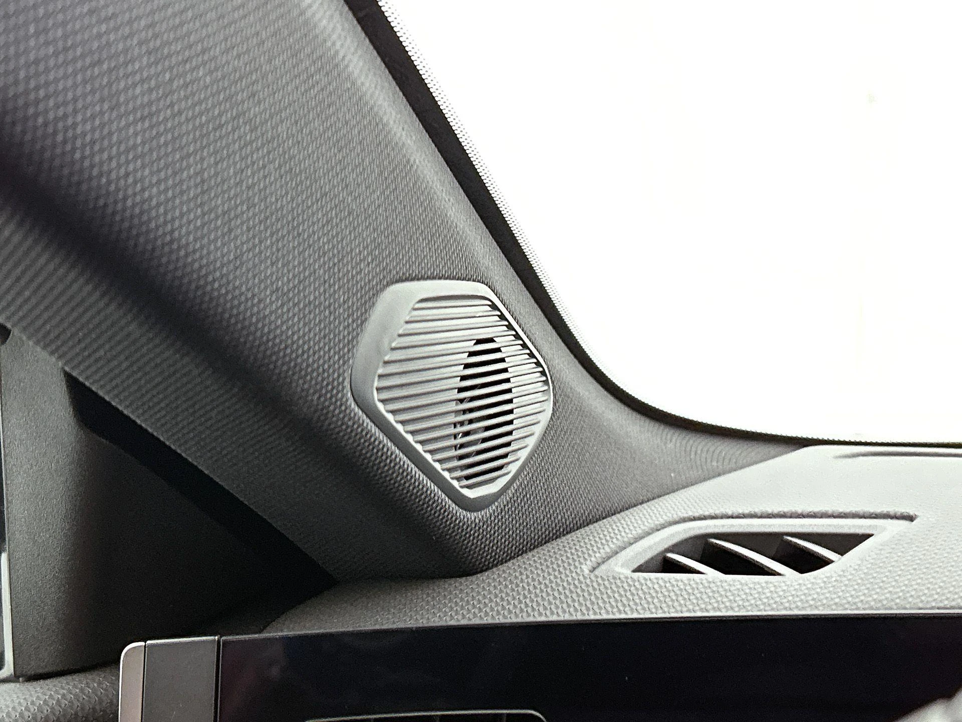 Opel-Astra-image-13