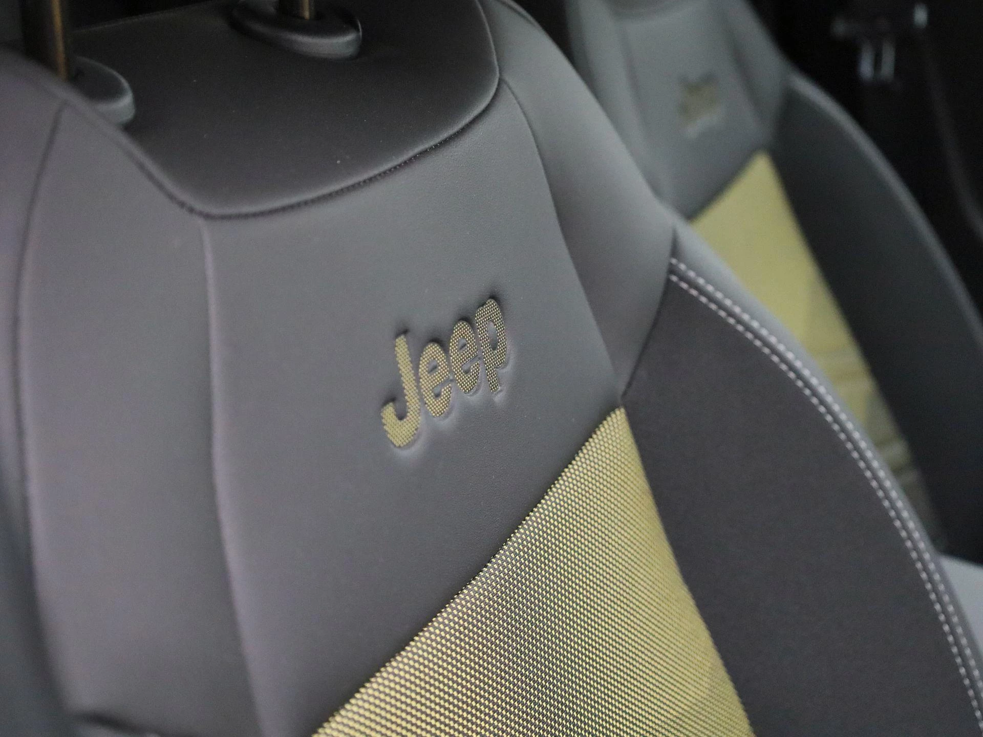 Jeep-Avenger-image-35