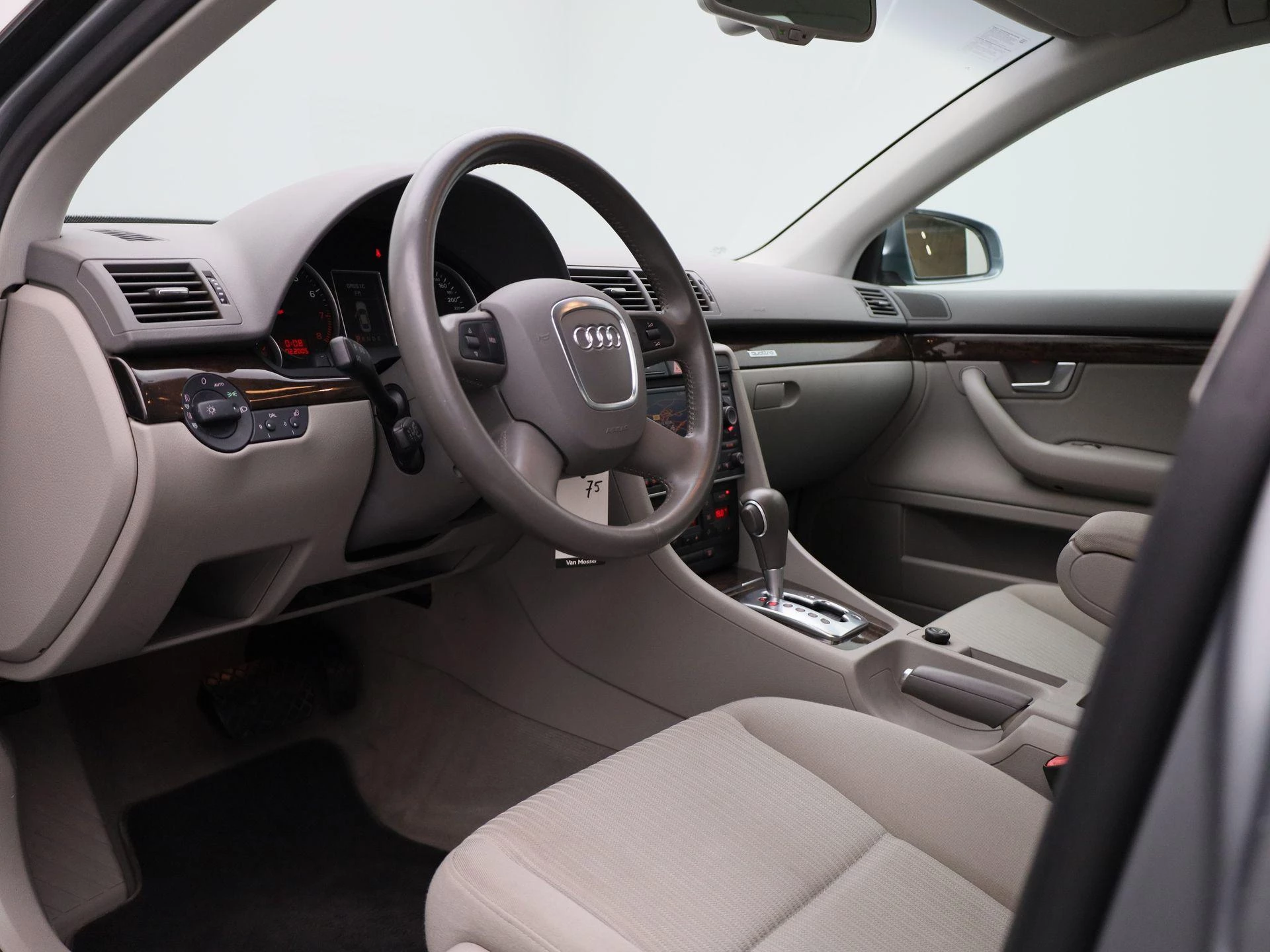 Audi-A4-image-37