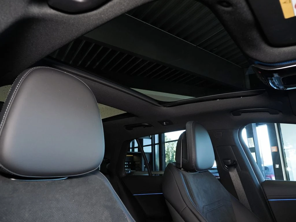 Mercedes-Benz-E-Klasse 200 d-image-11