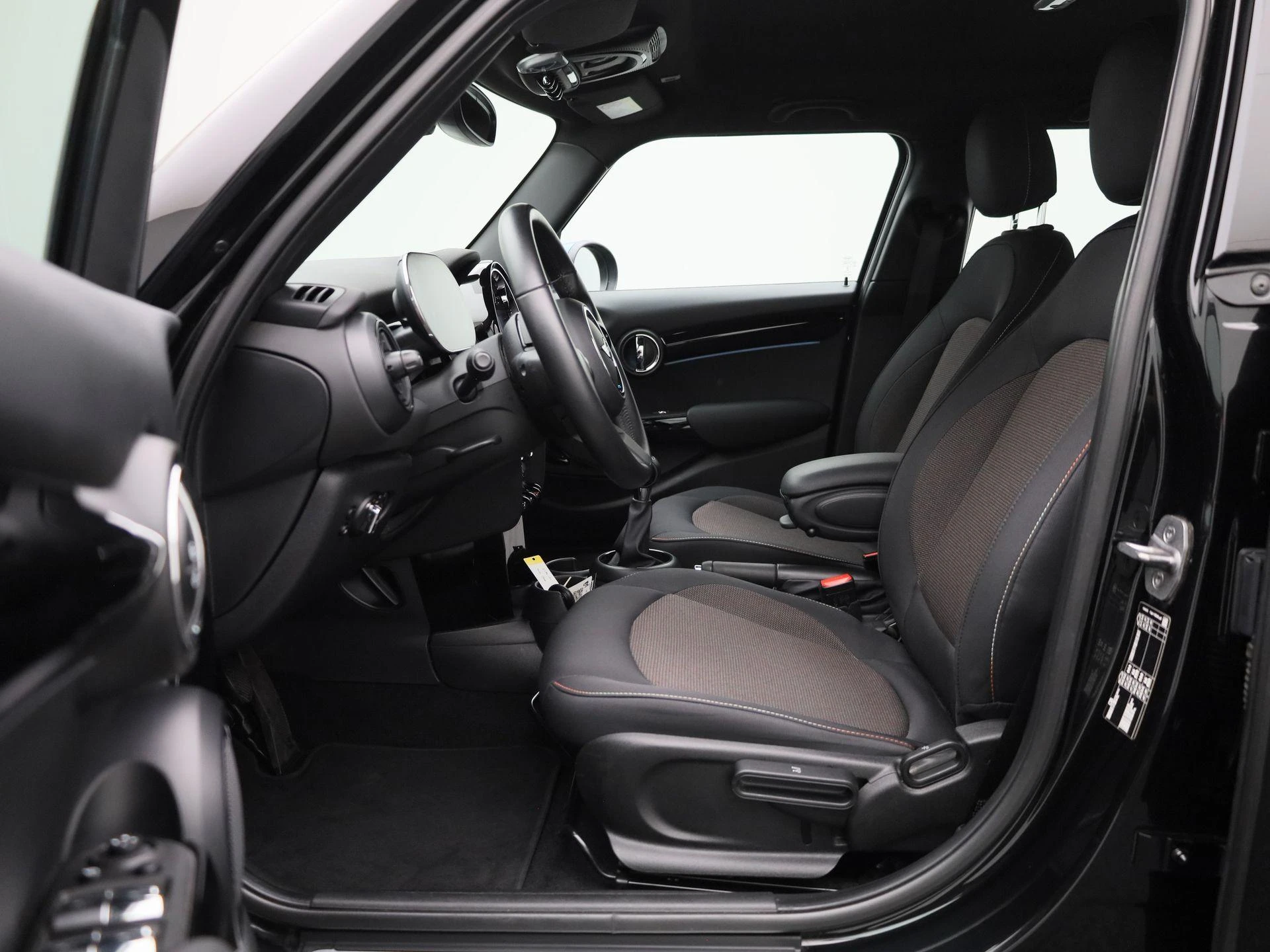 MINI One Mini 5 door PDC V+A | Carplay | Cruise Control