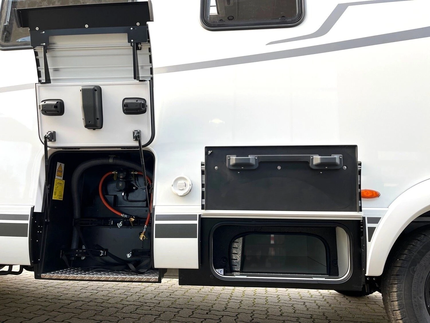 Hymer B-MC I 680 BMC 680 i