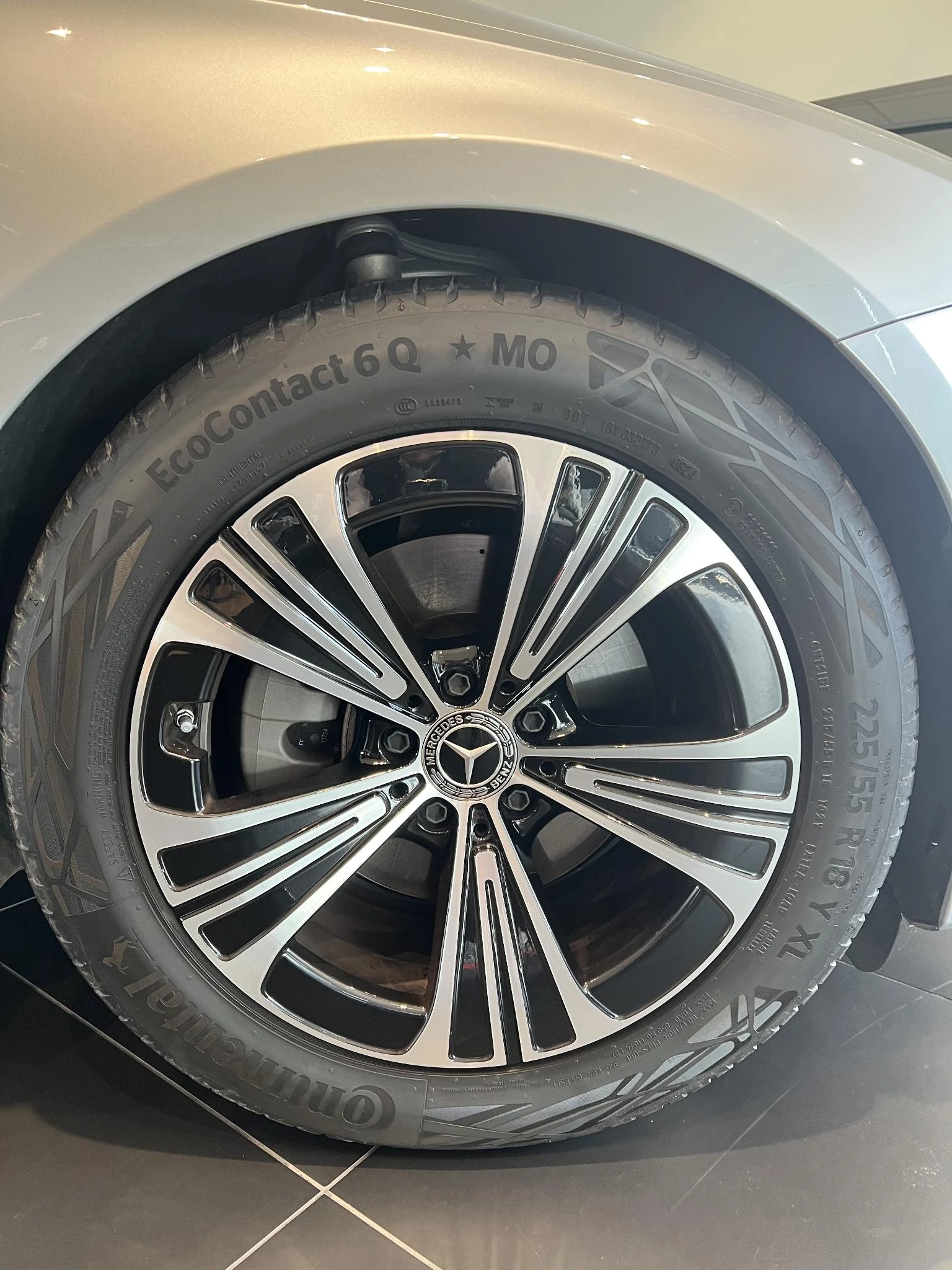 Mercedes-Benz-Classe E-image-4
